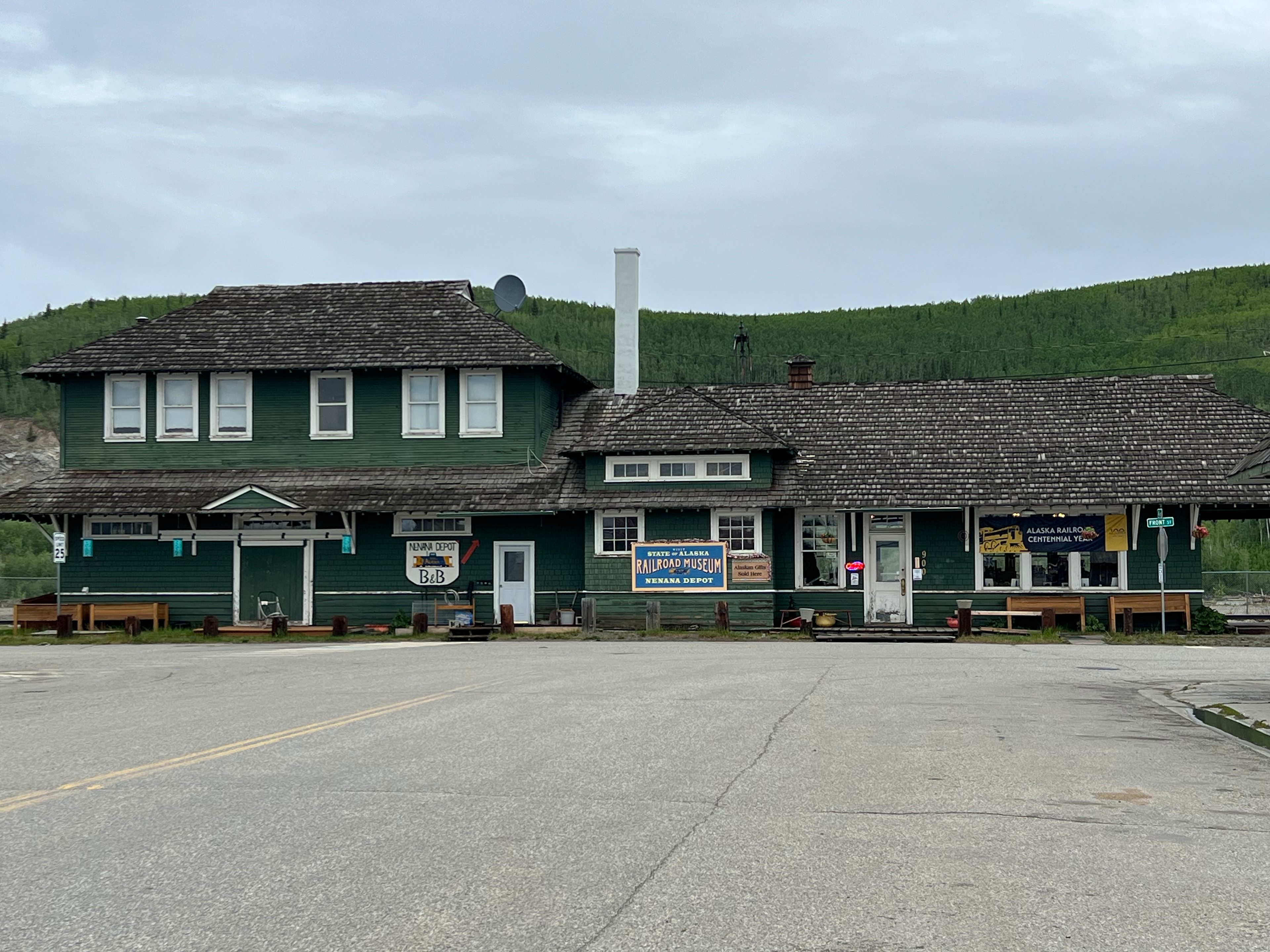 Historic railroad depot in Nenana