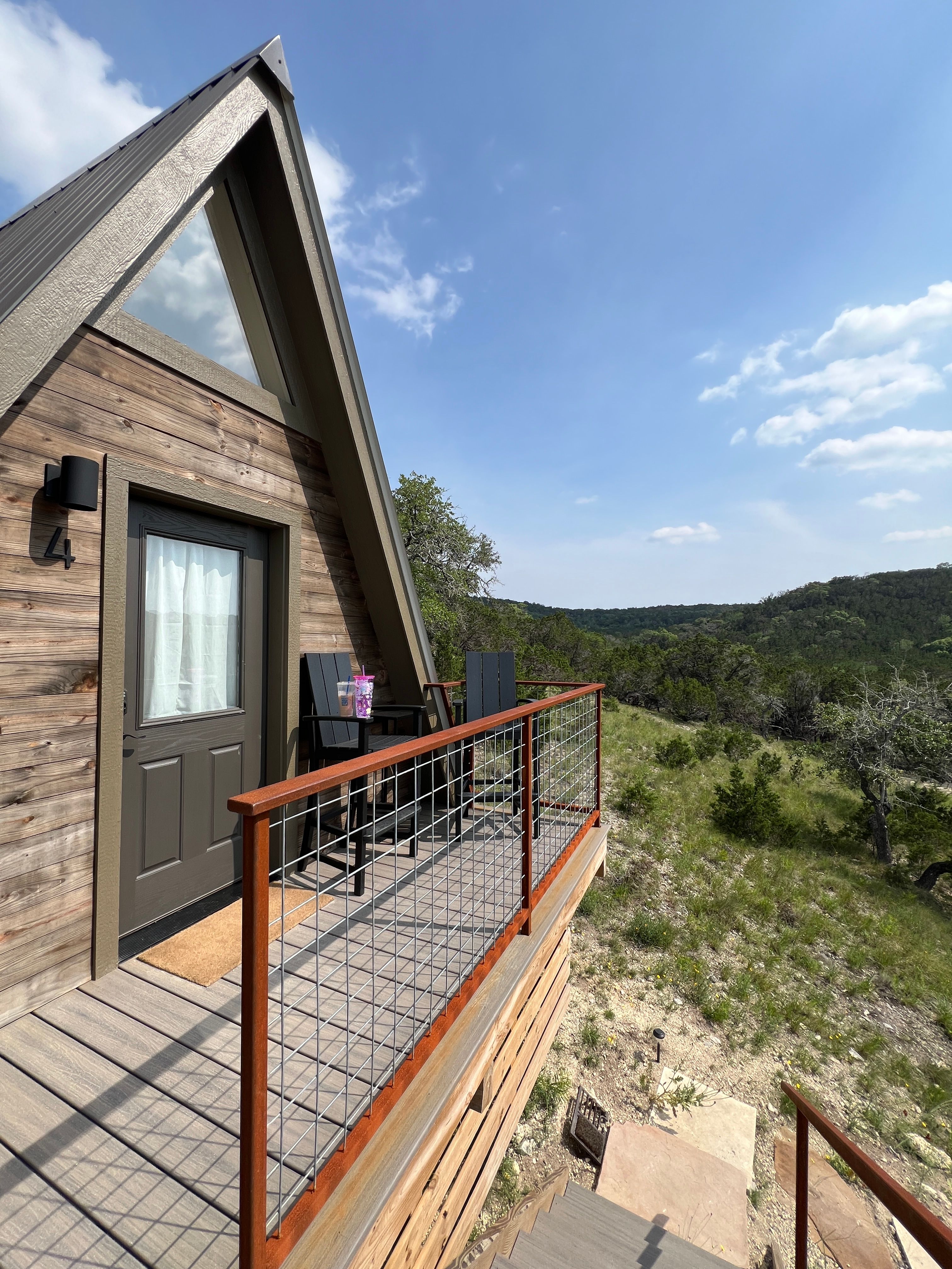 The Charmadillo: Glamping Resort