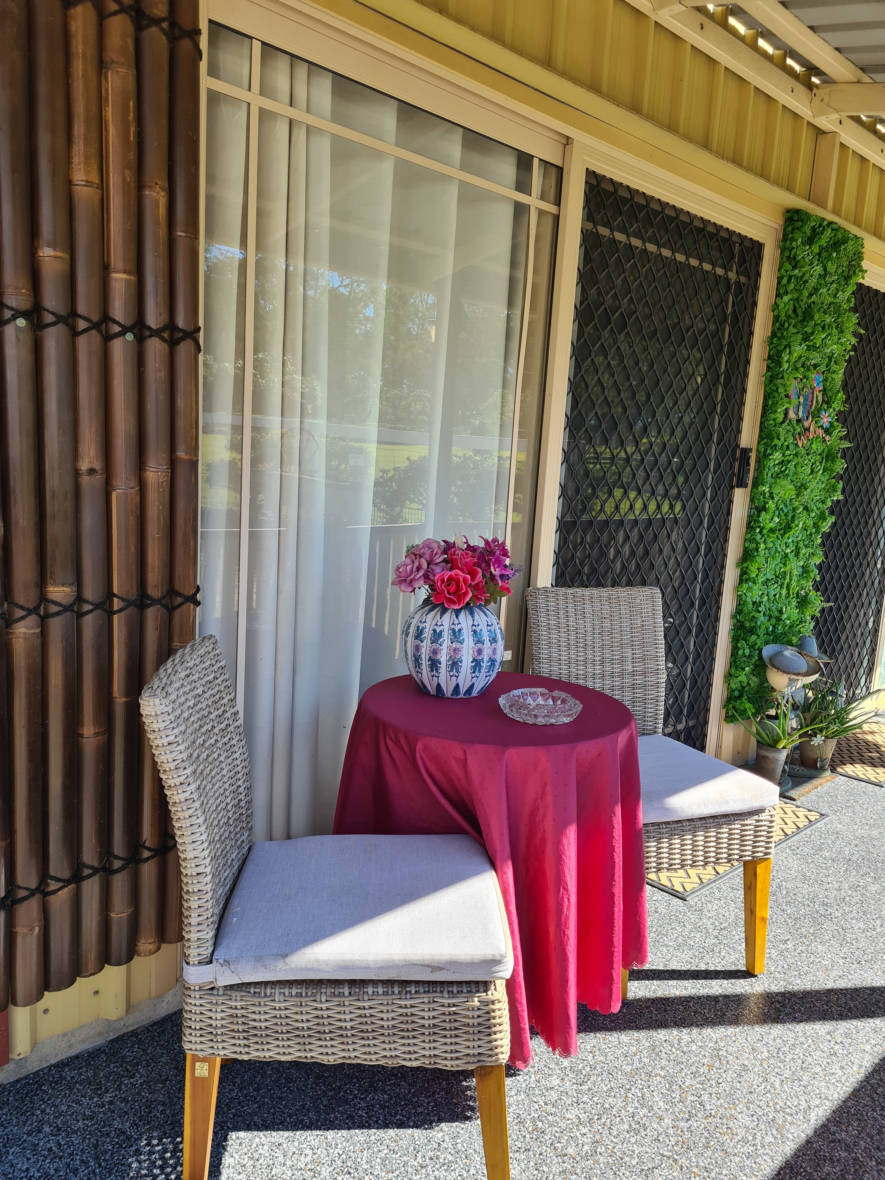 JJJ'S Ranch Farm Stay,South Kolan Q