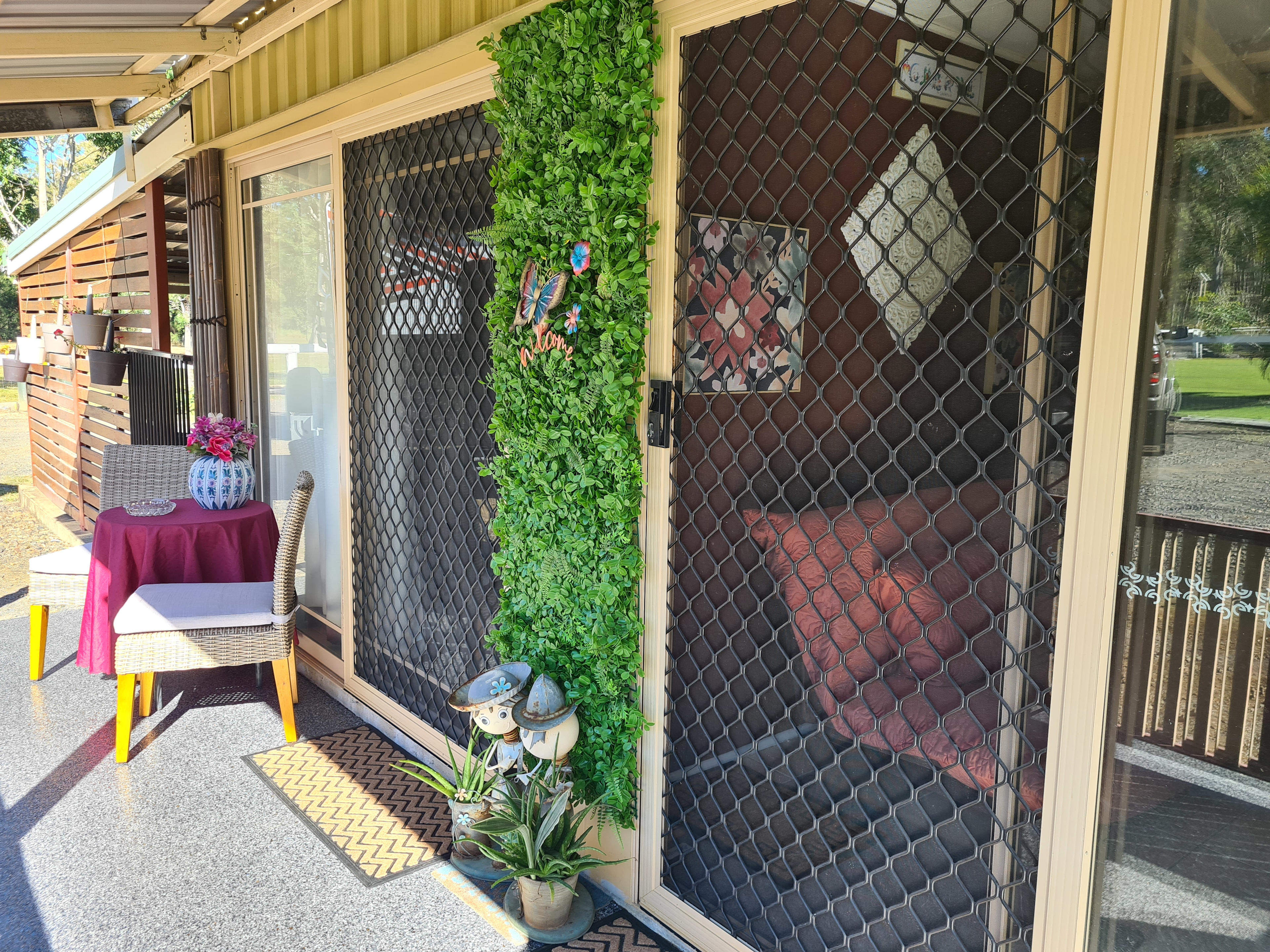 JJJ'S Ranch Farm Stay,South Kolan Q