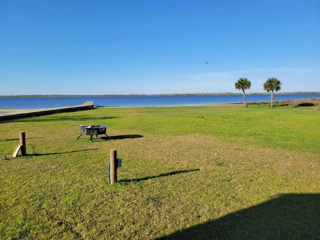 Waterfront Full Hookup Campsite