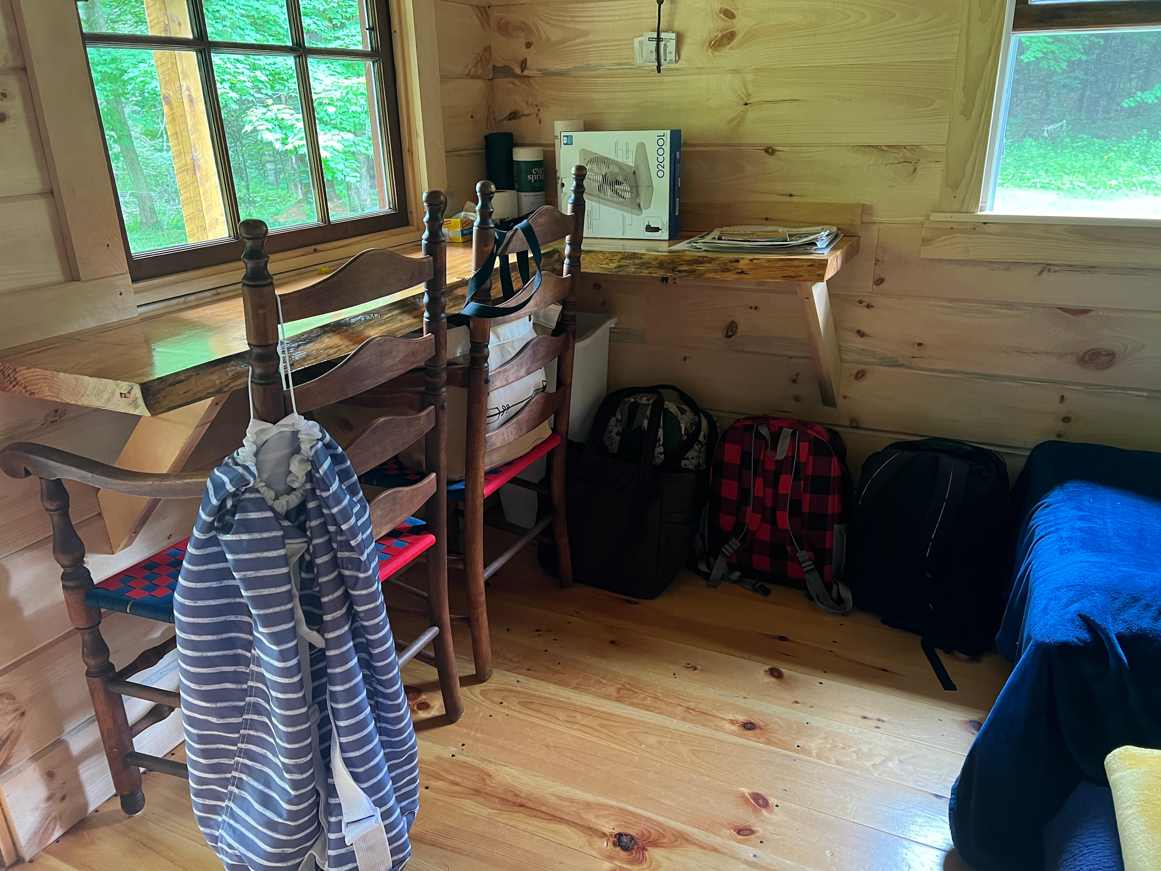 Wilderness Pond Cabin :Off-the-grid