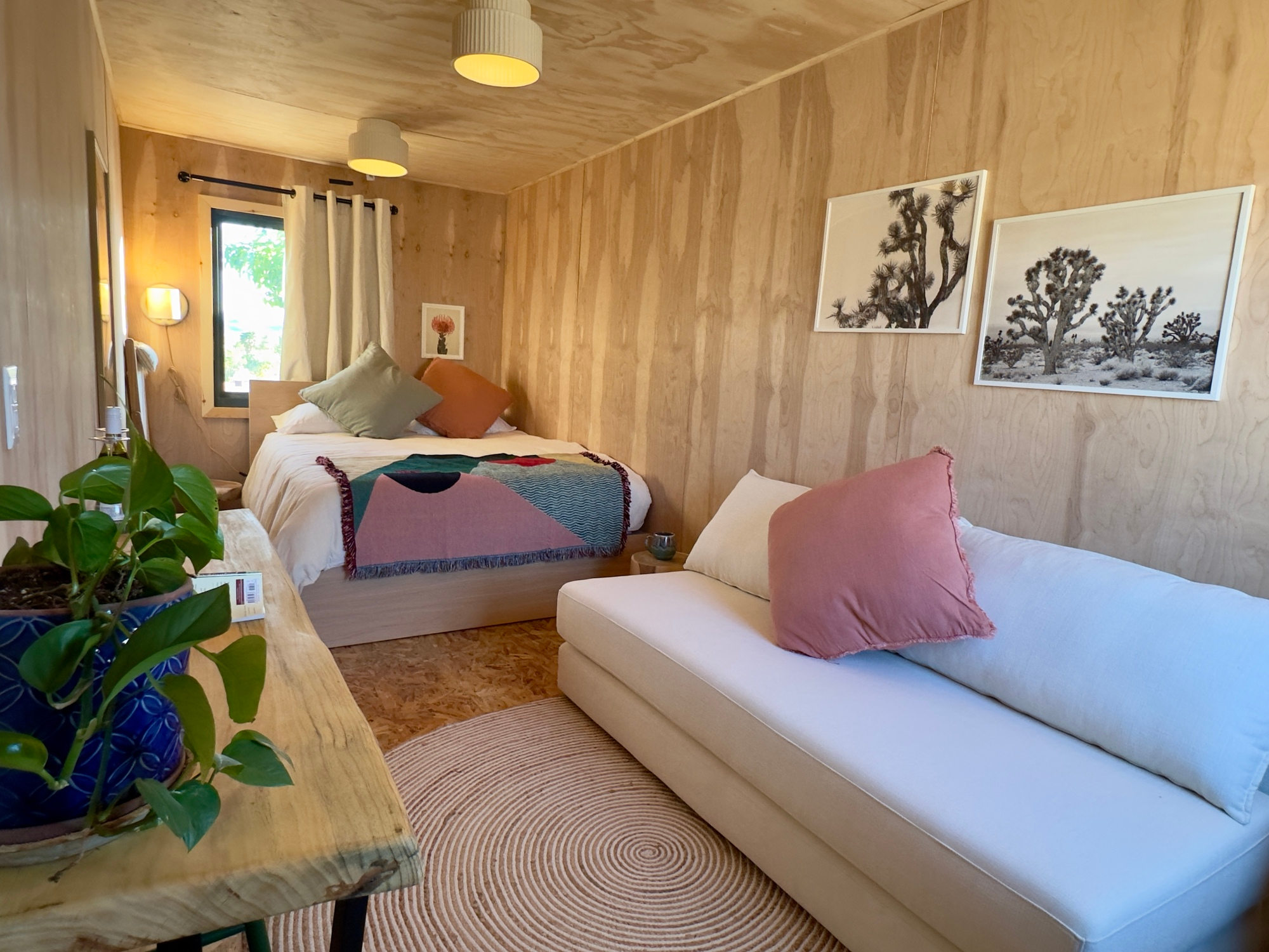 The Cabins at Joshua Tree Lake RV