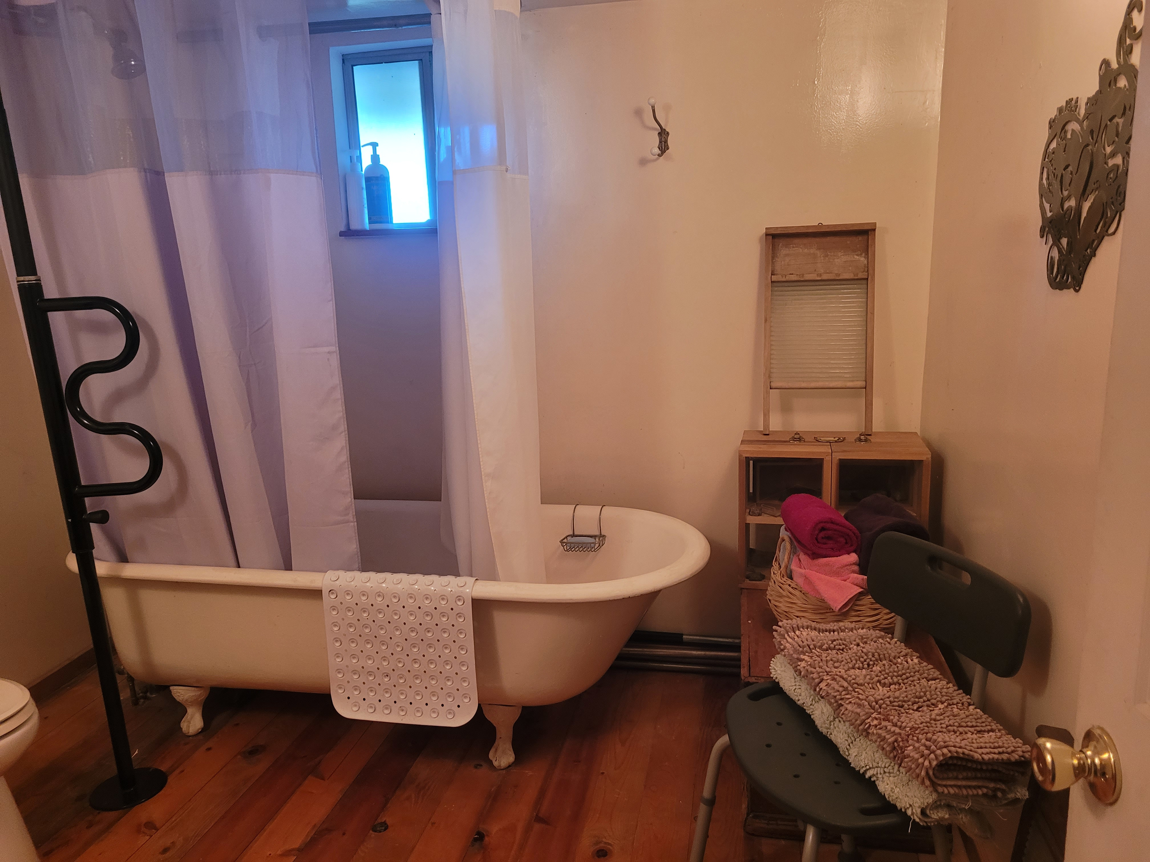 Bathroom for guests.