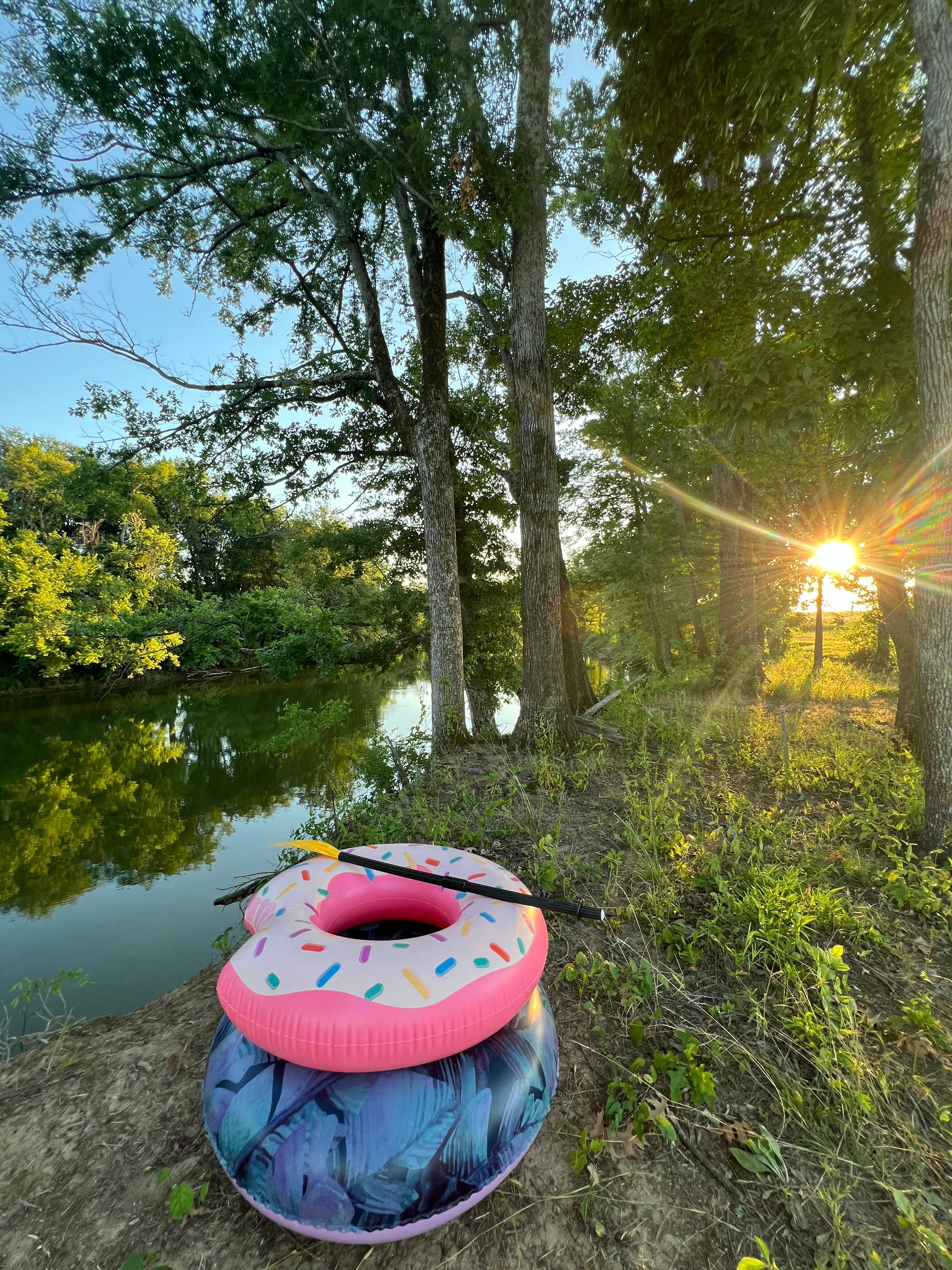 Waterfront Wanderlust: Creekside