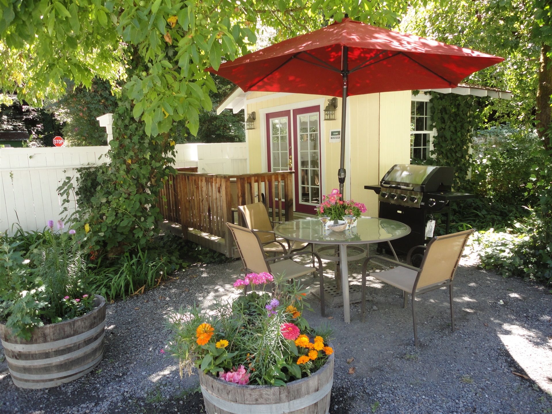 Camp Tranquility, 2 twin beds