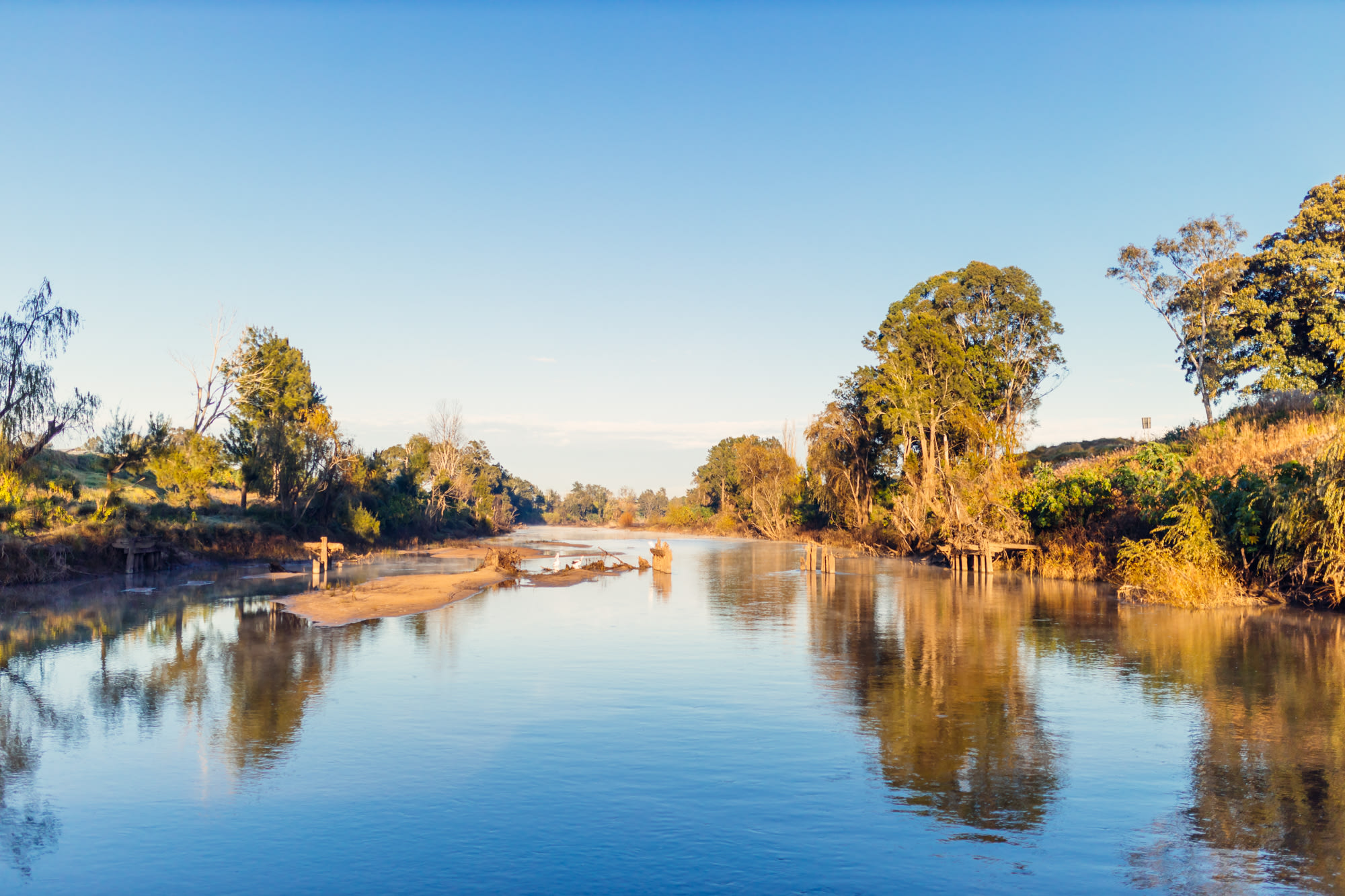 Bridge crossing over Hunter river