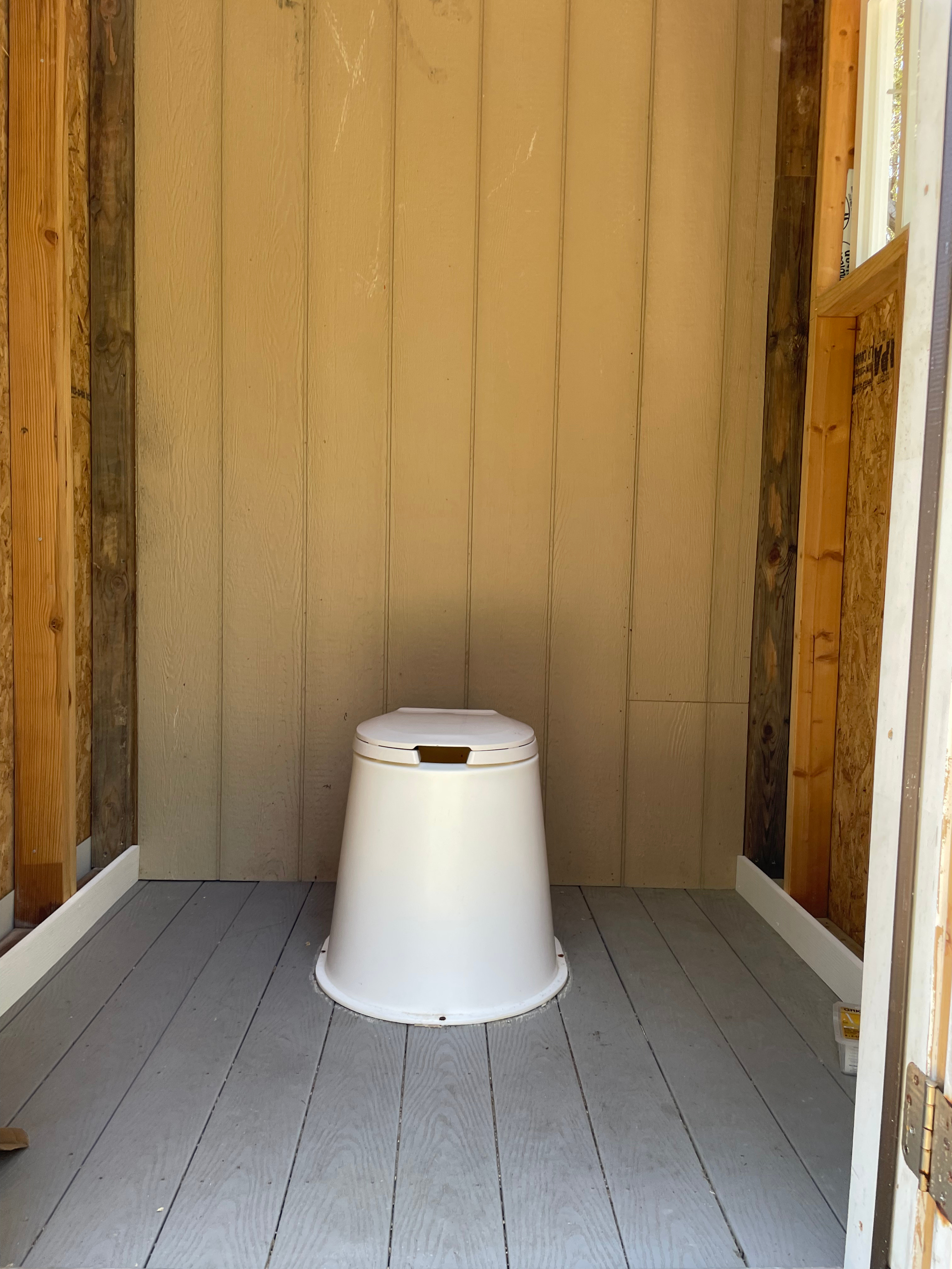 Island Yurts & Jasper Moss Retreat