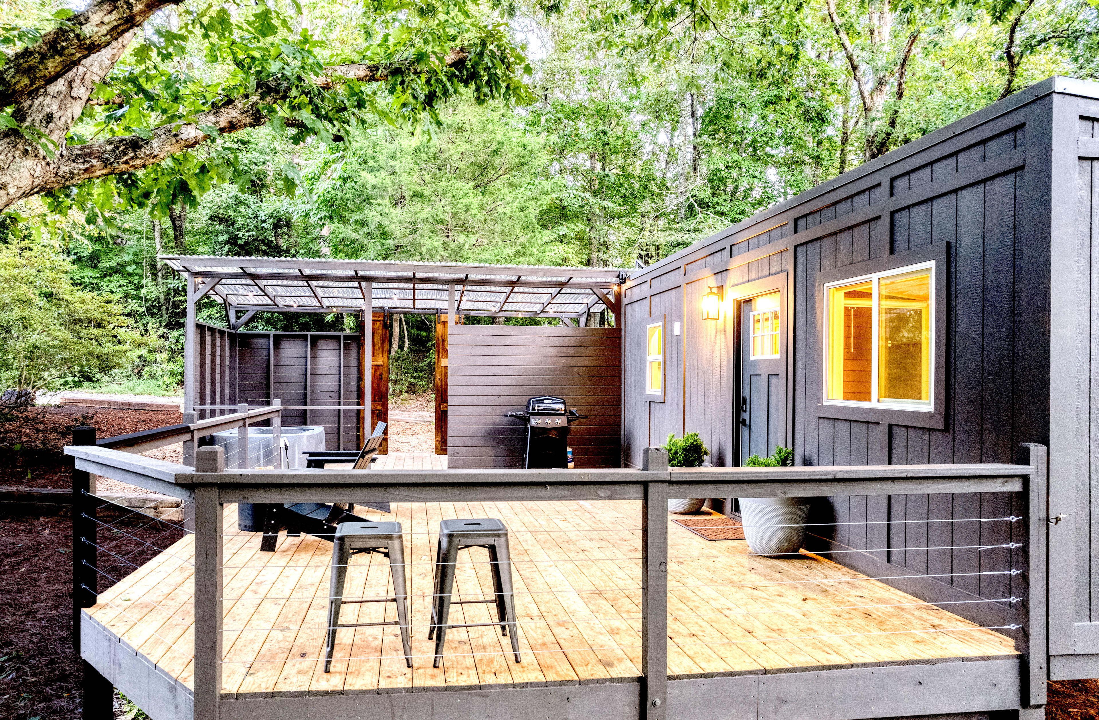 Luxurious Couples Getaway-Reboot!