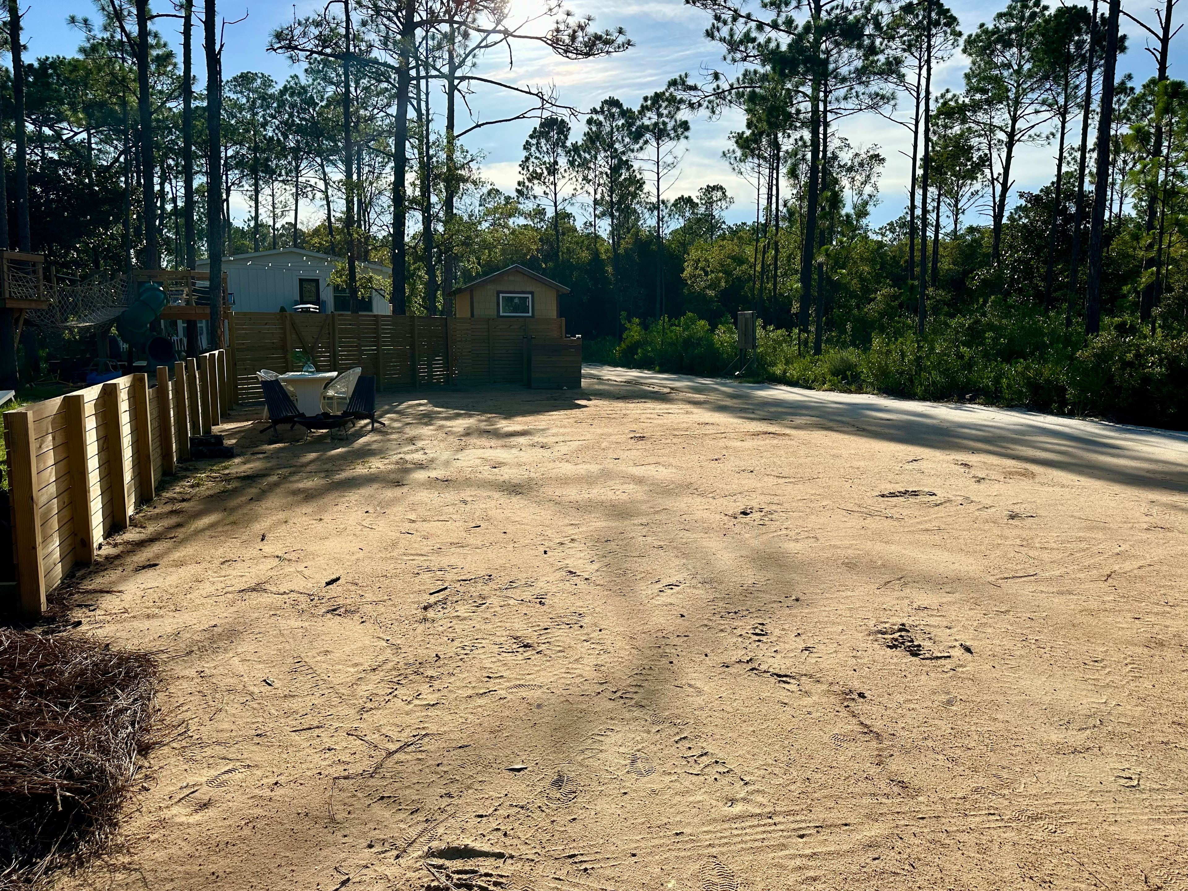 30a Paradise Pines RV Parking