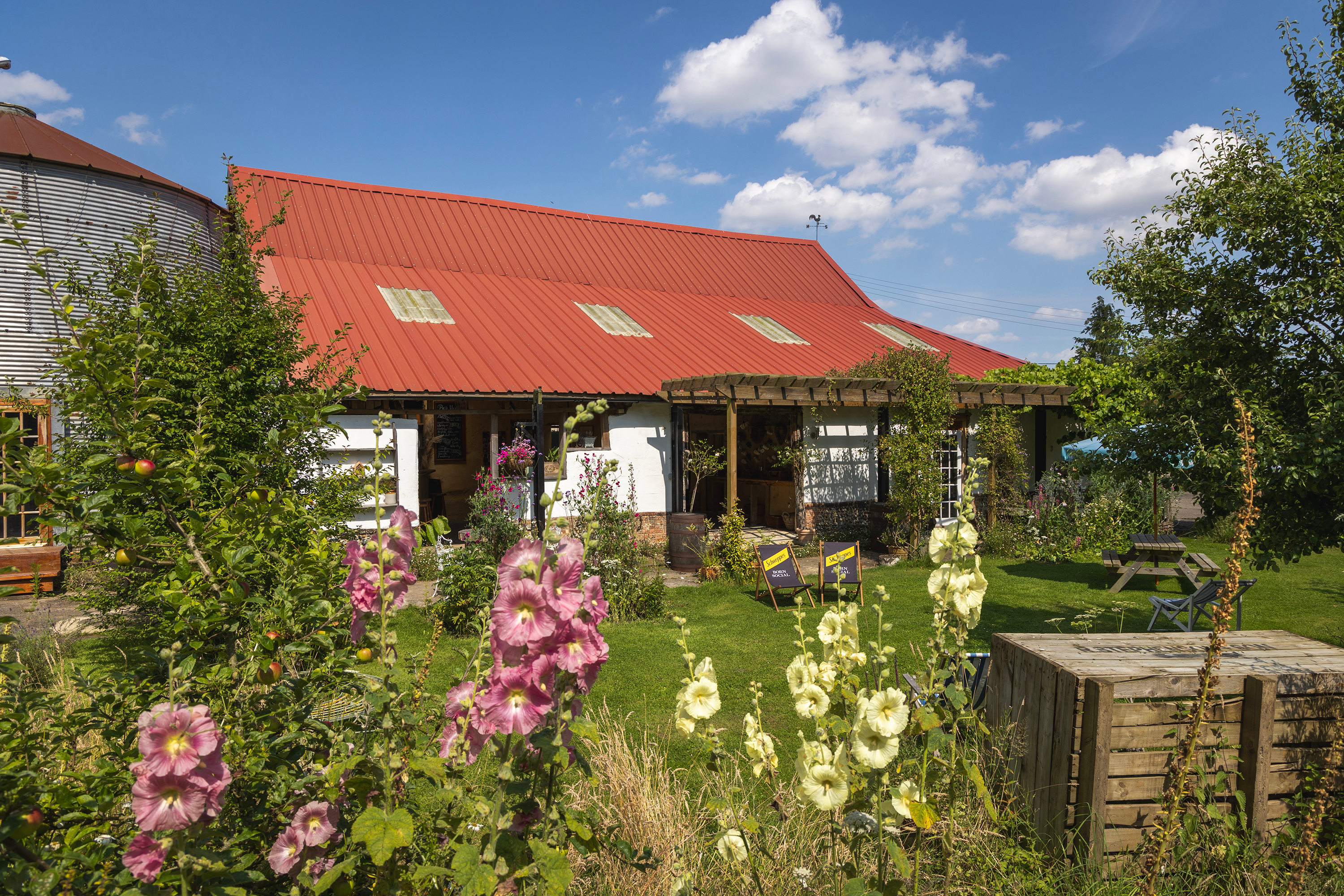 The barn contains a wide range of facilities and a peaceful garden.