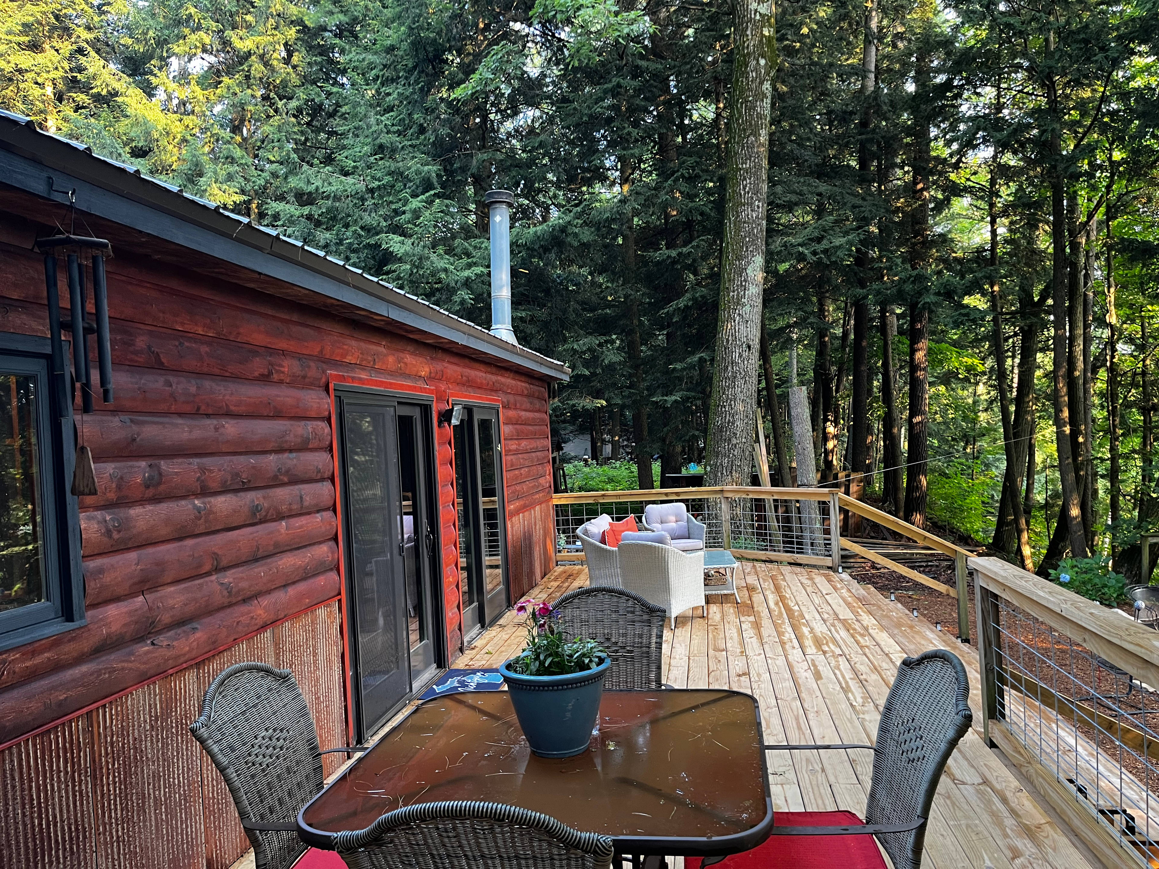 Muskegon Pines-Lake Cabin