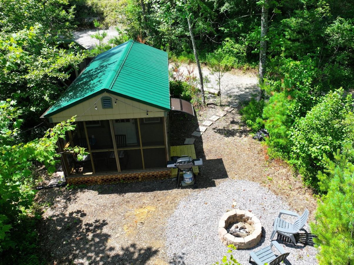 Glamping At Fall Creek Retreats