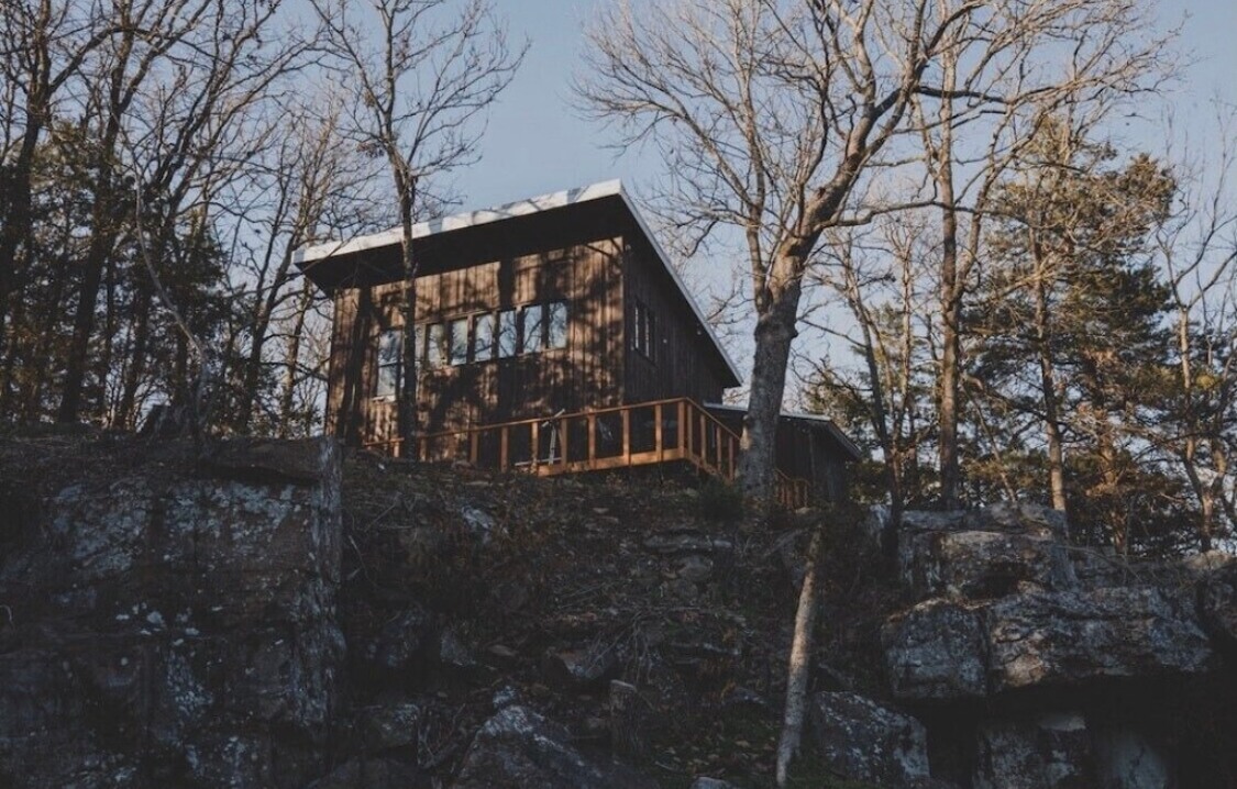 Hill Top Lodging