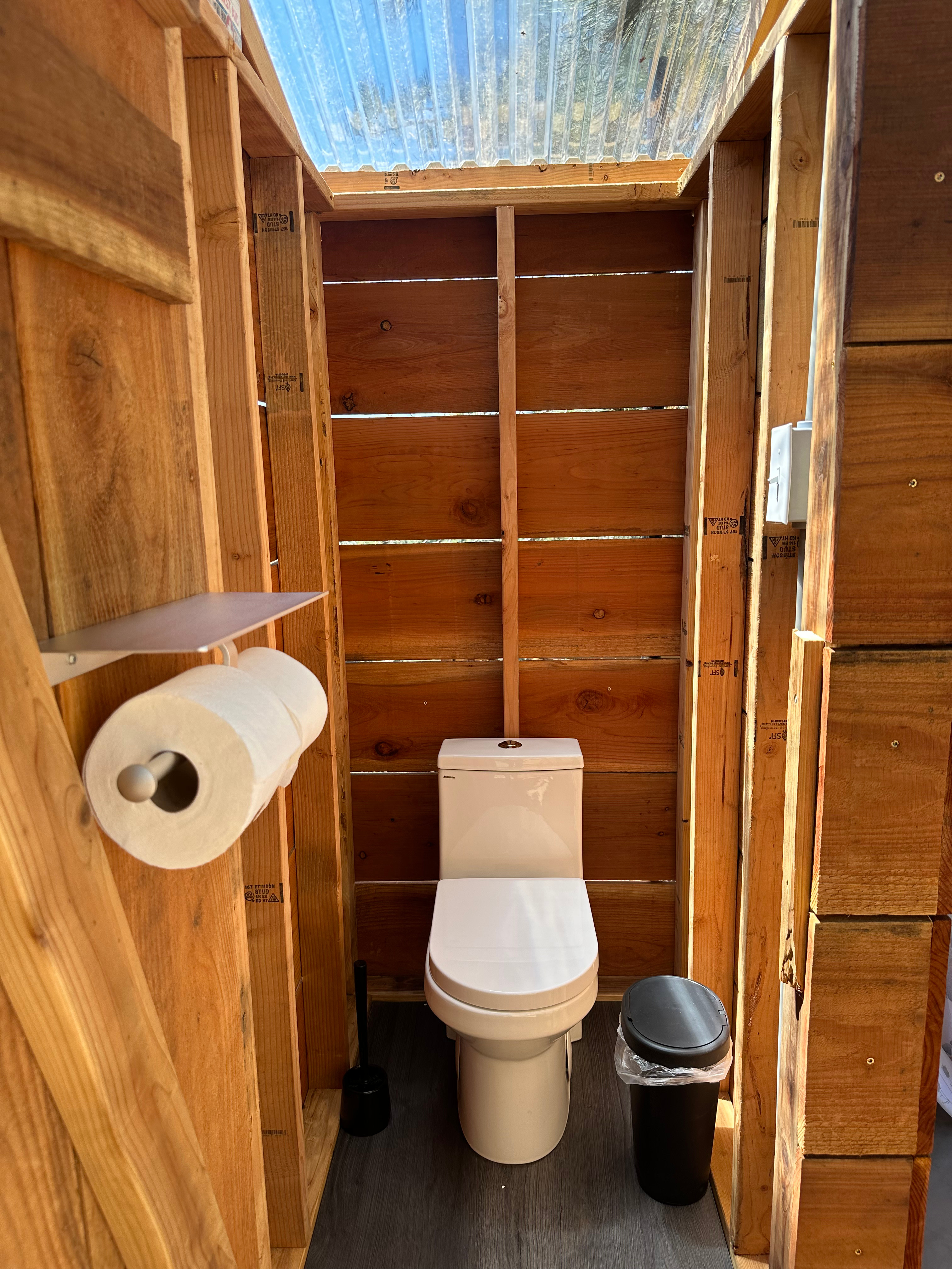 Mike And Di's Retreat- 15 min to NP