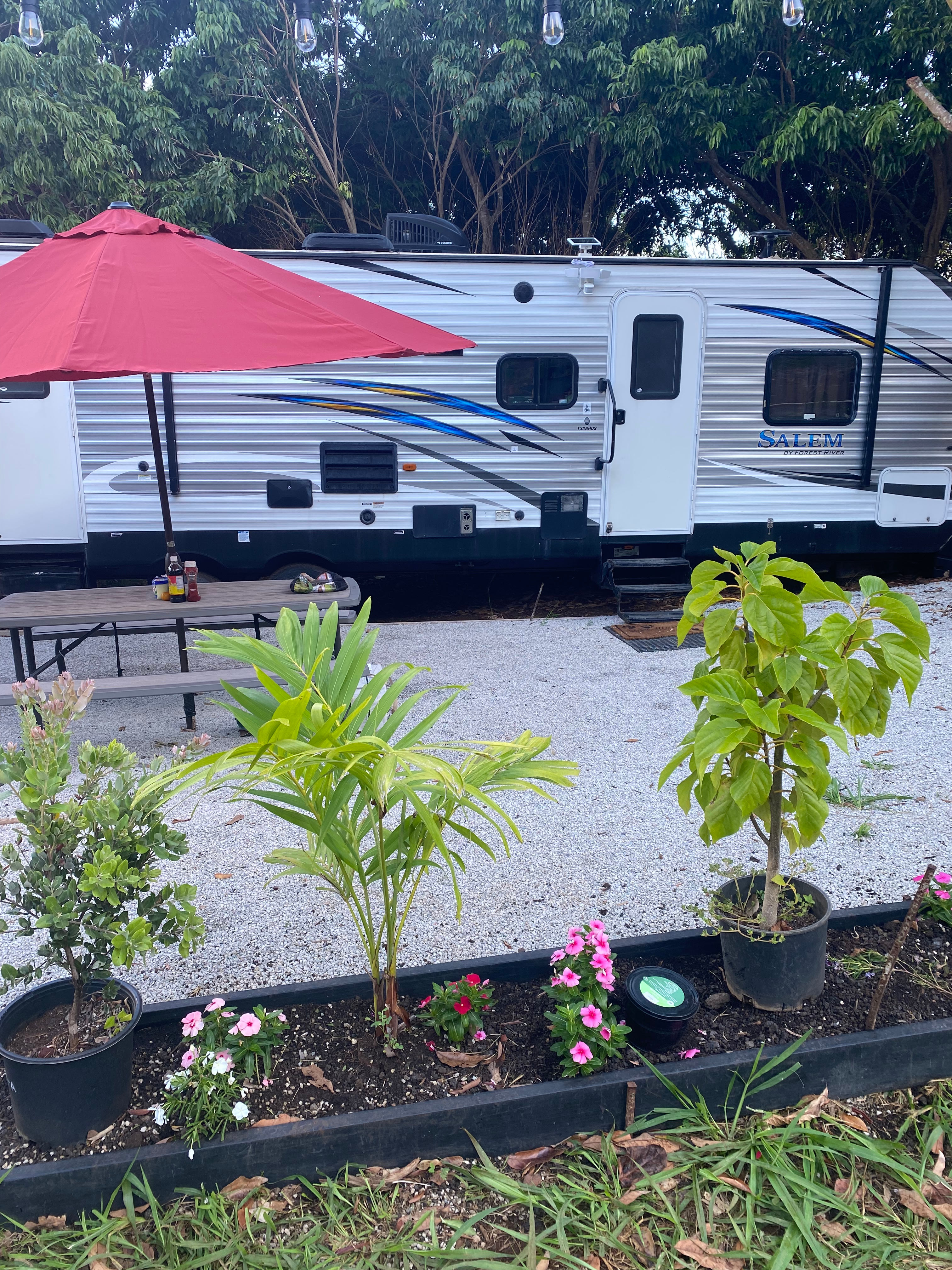 Charming Kahuku camp