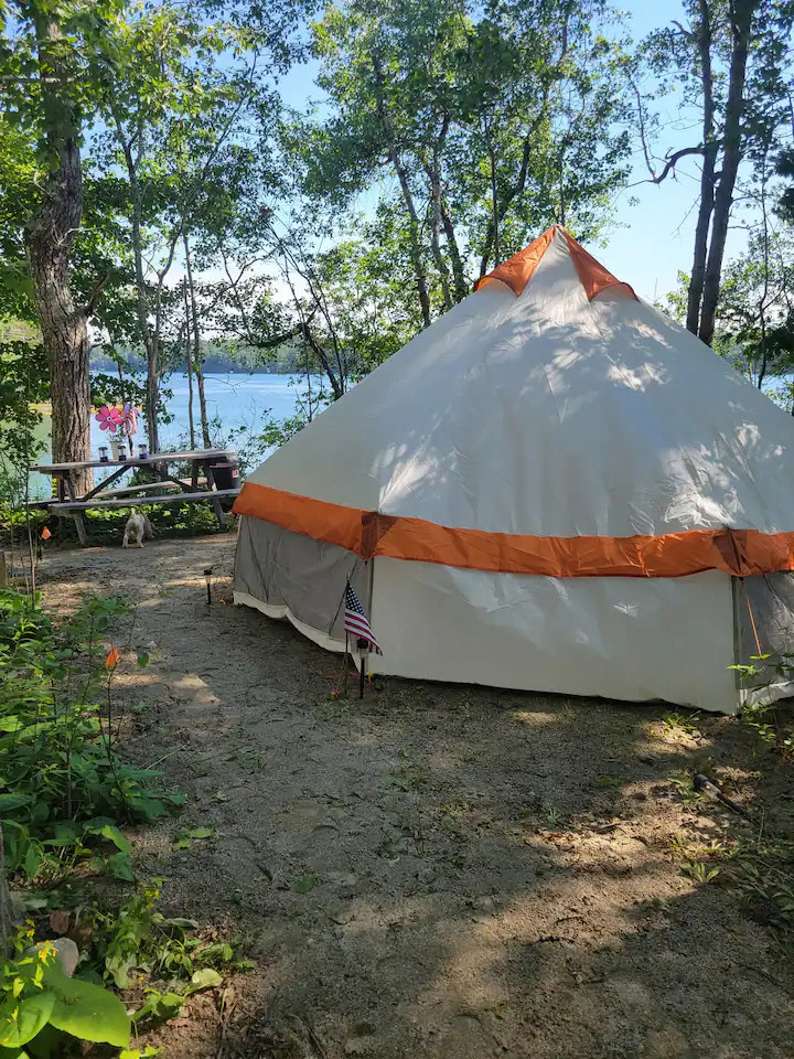 Jases Cove Way PVT. LODGING