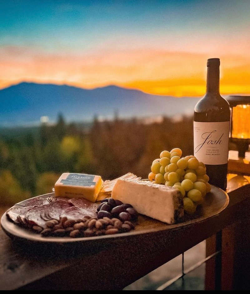 Lodge can offer snacks, ice or meals when available for additional fee. 