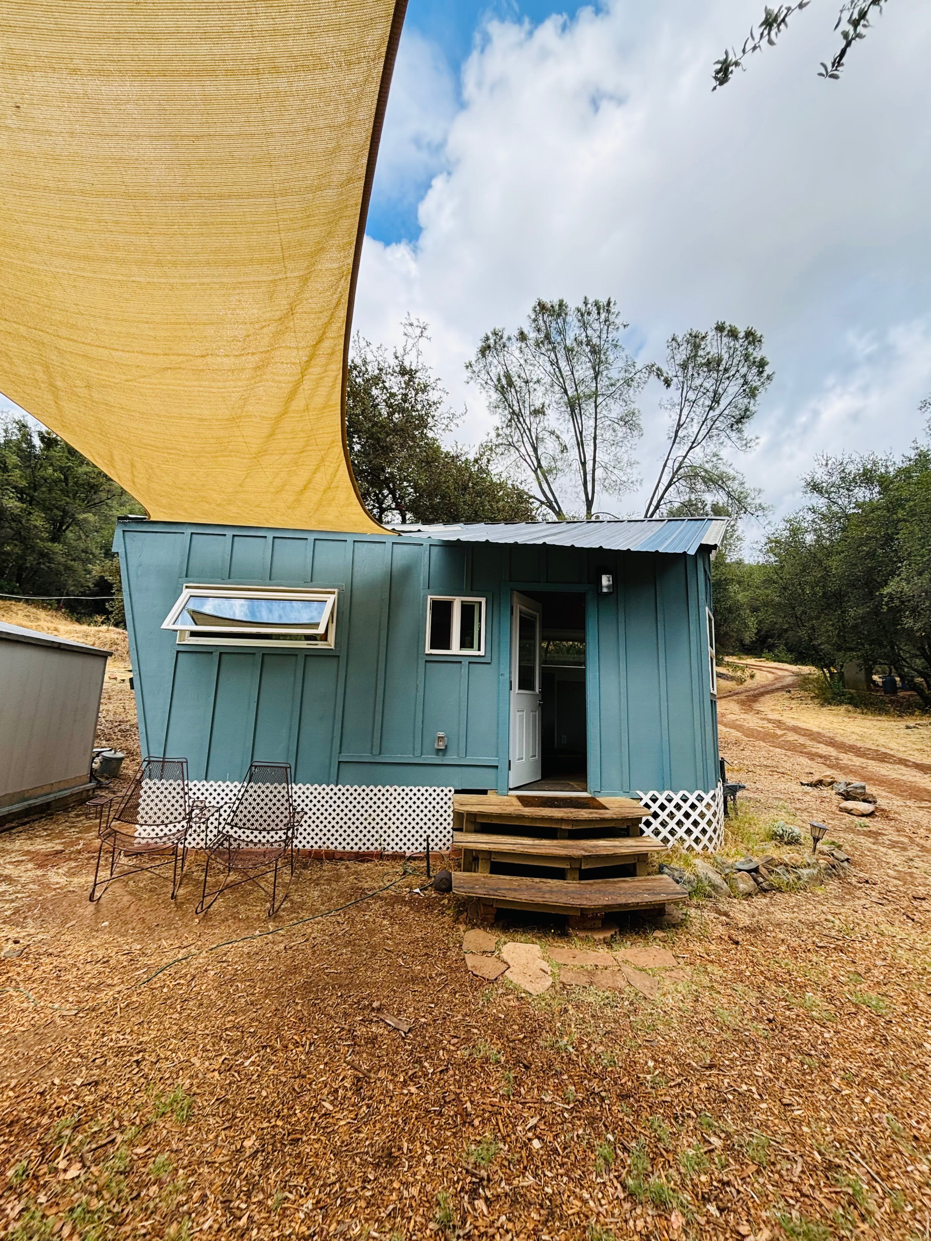 Perfect Getaway with Private Creeks