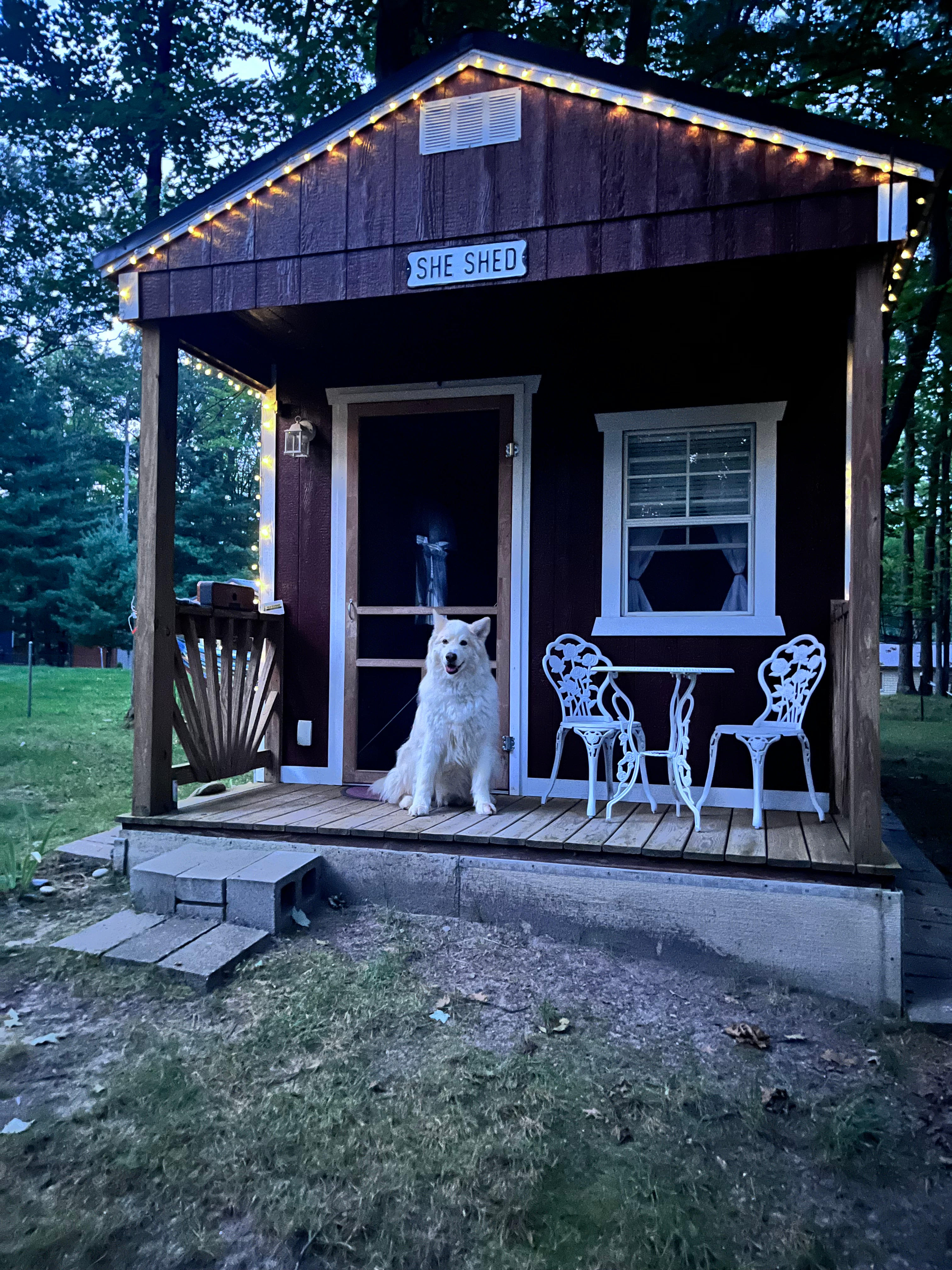 Twin Peaks By The Lakes Retreat