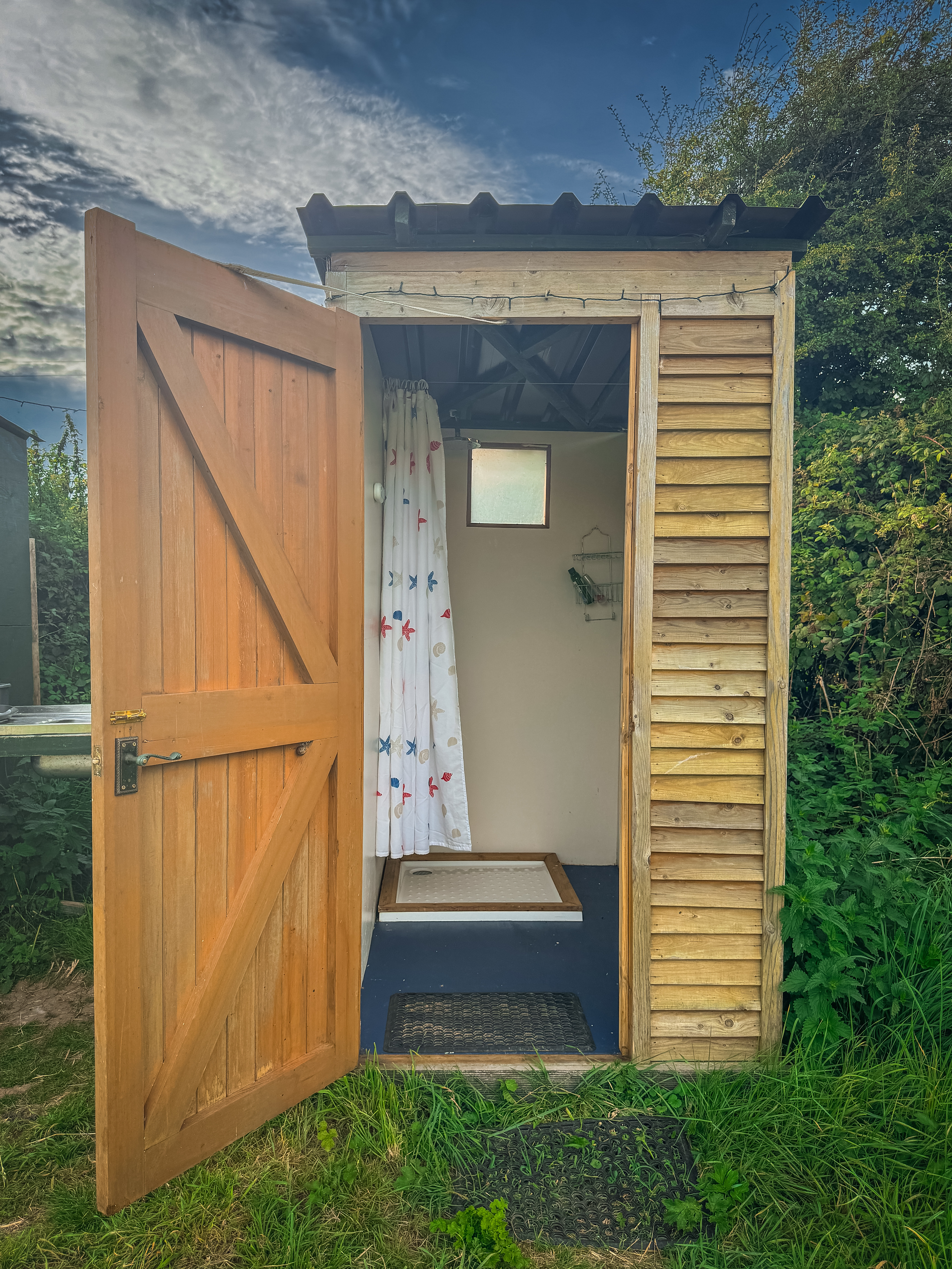 Large Showers And Changing Area