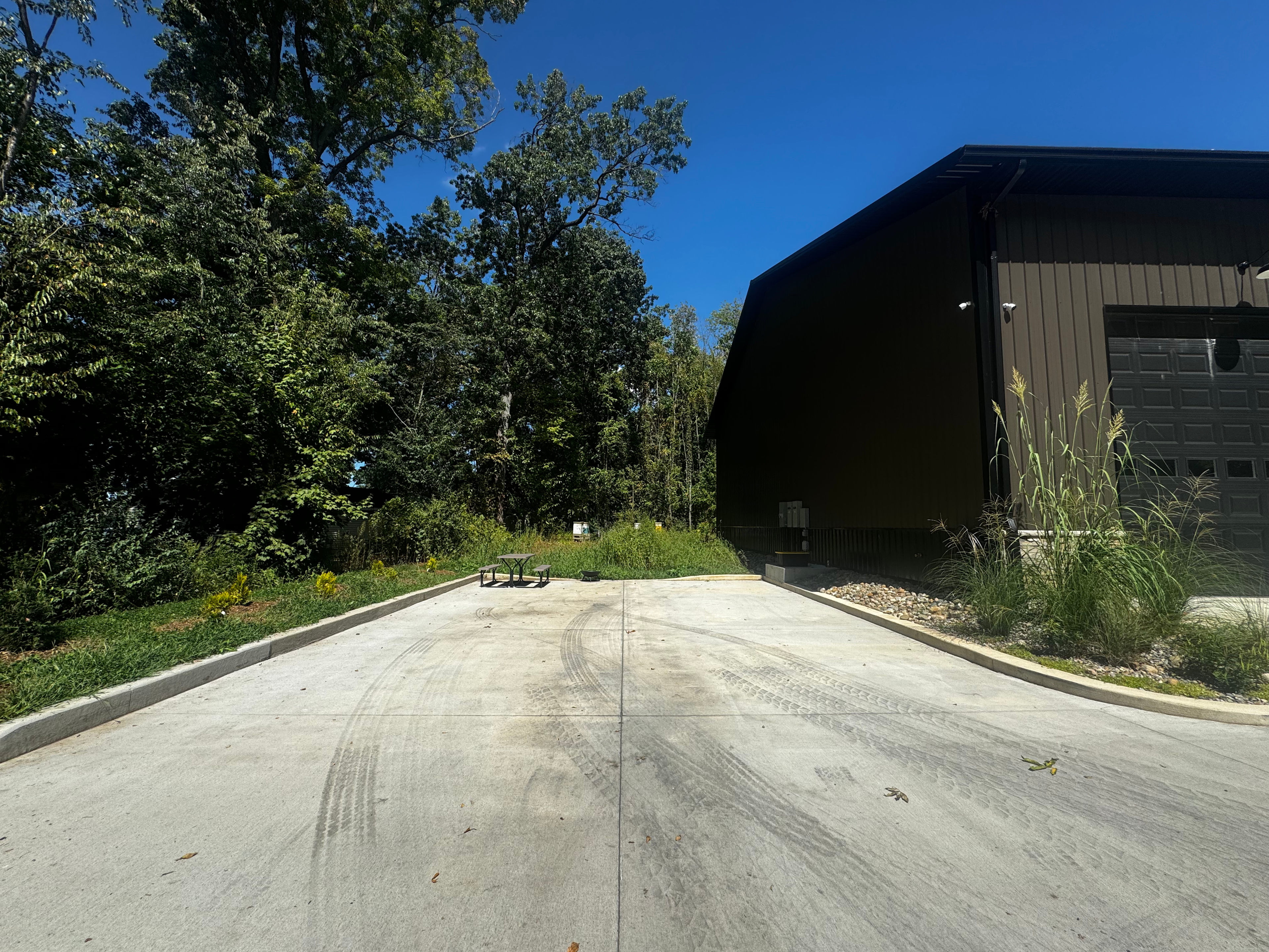 The Barn on Twilight RV Site