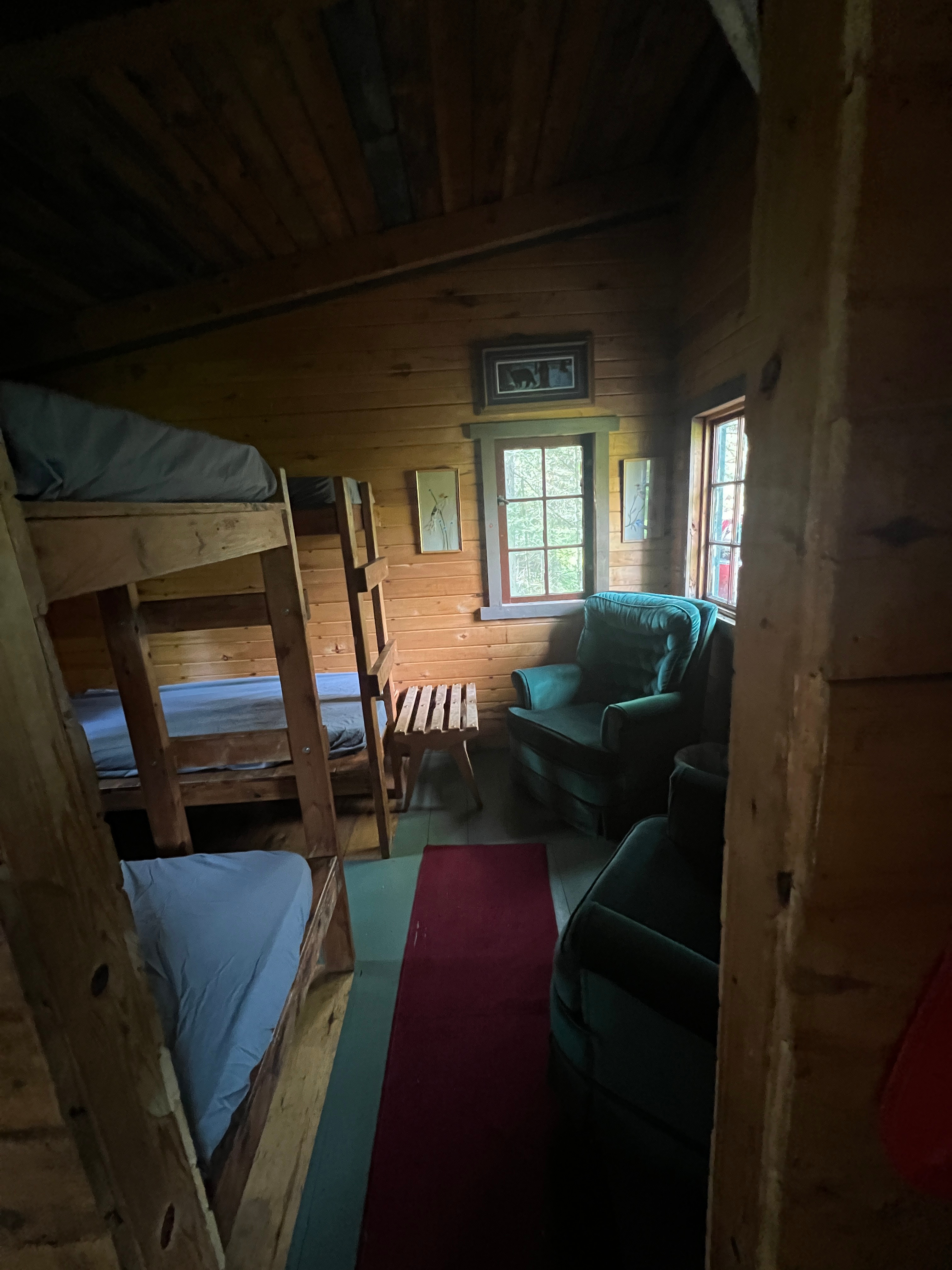 Bally Creek Cabins - off grid!