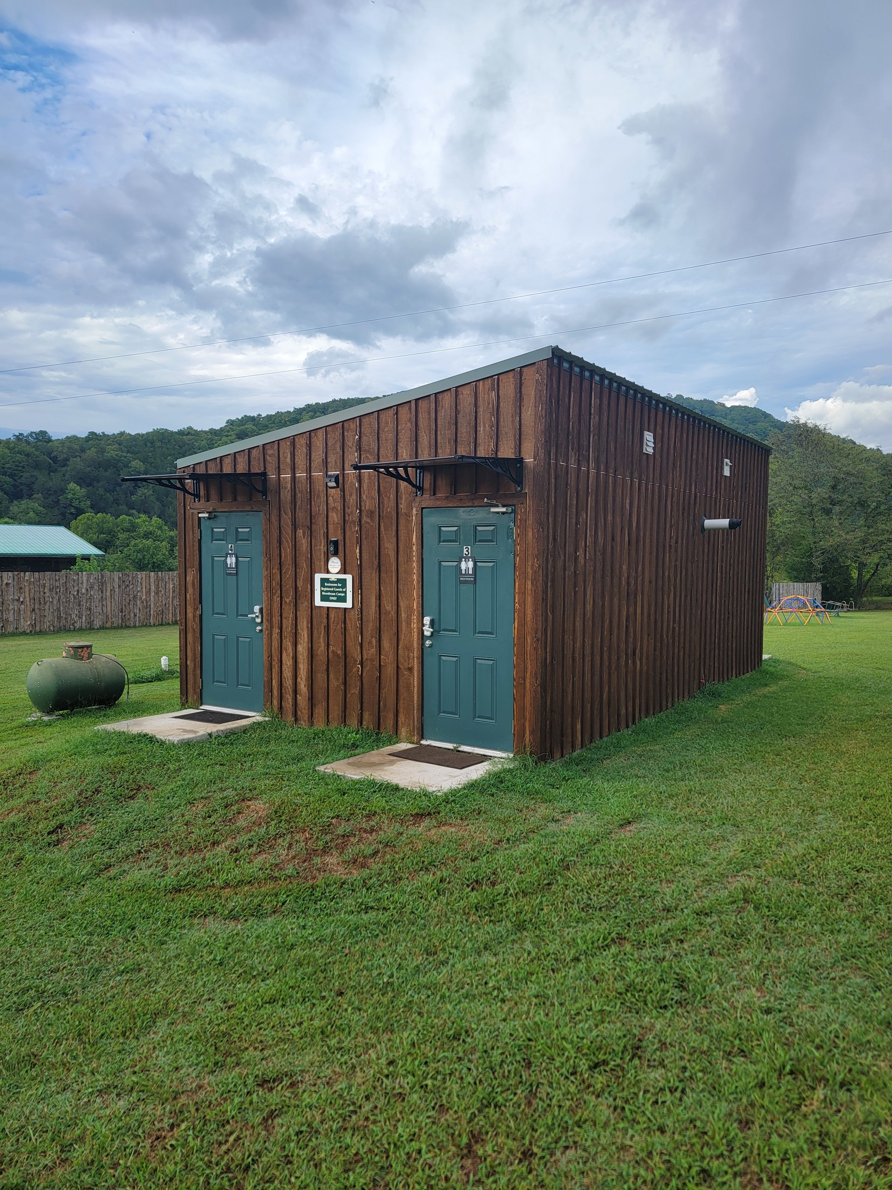 Kings Crossing RV Park & Campground