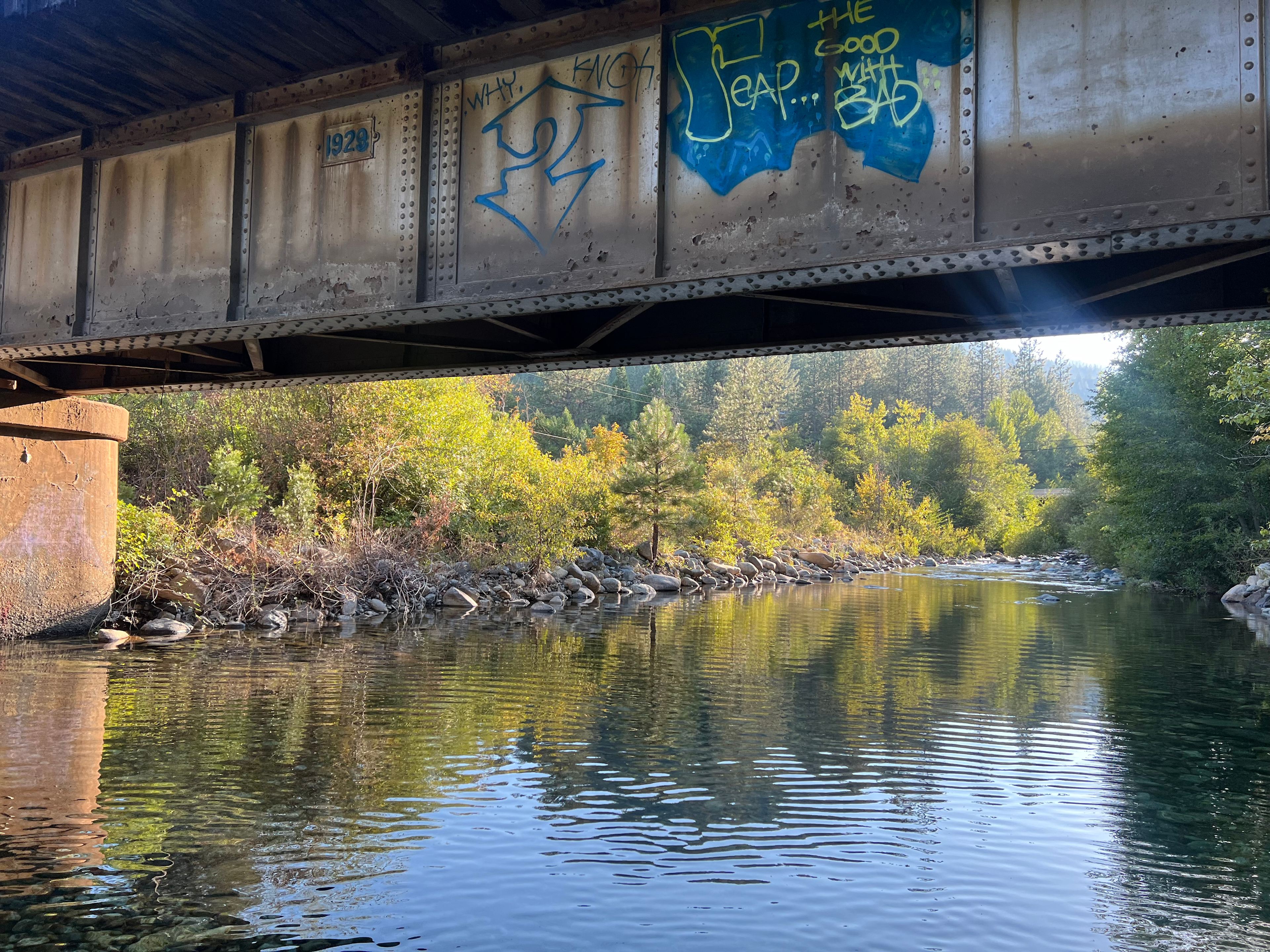 Castella Castle Creek Glamping Park