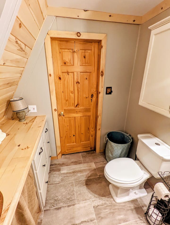 Spectacular A-Frame. Epic views!!