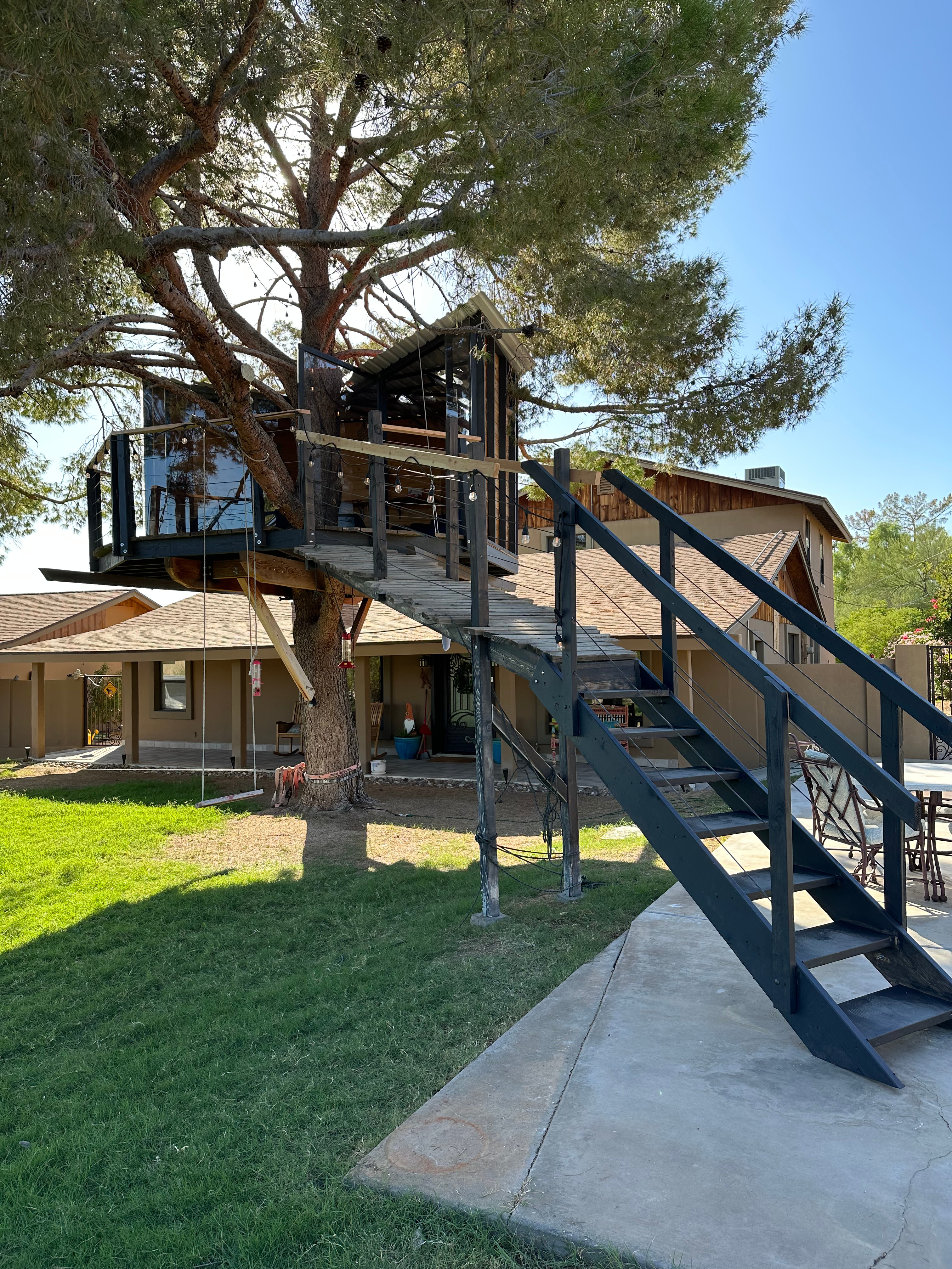 Phoenix Mountains Treehouse
