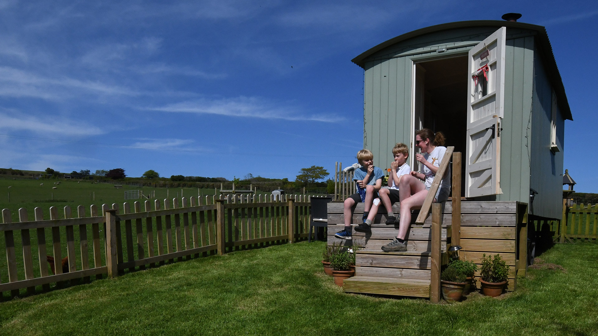 Benton Springs Shepherds Hut