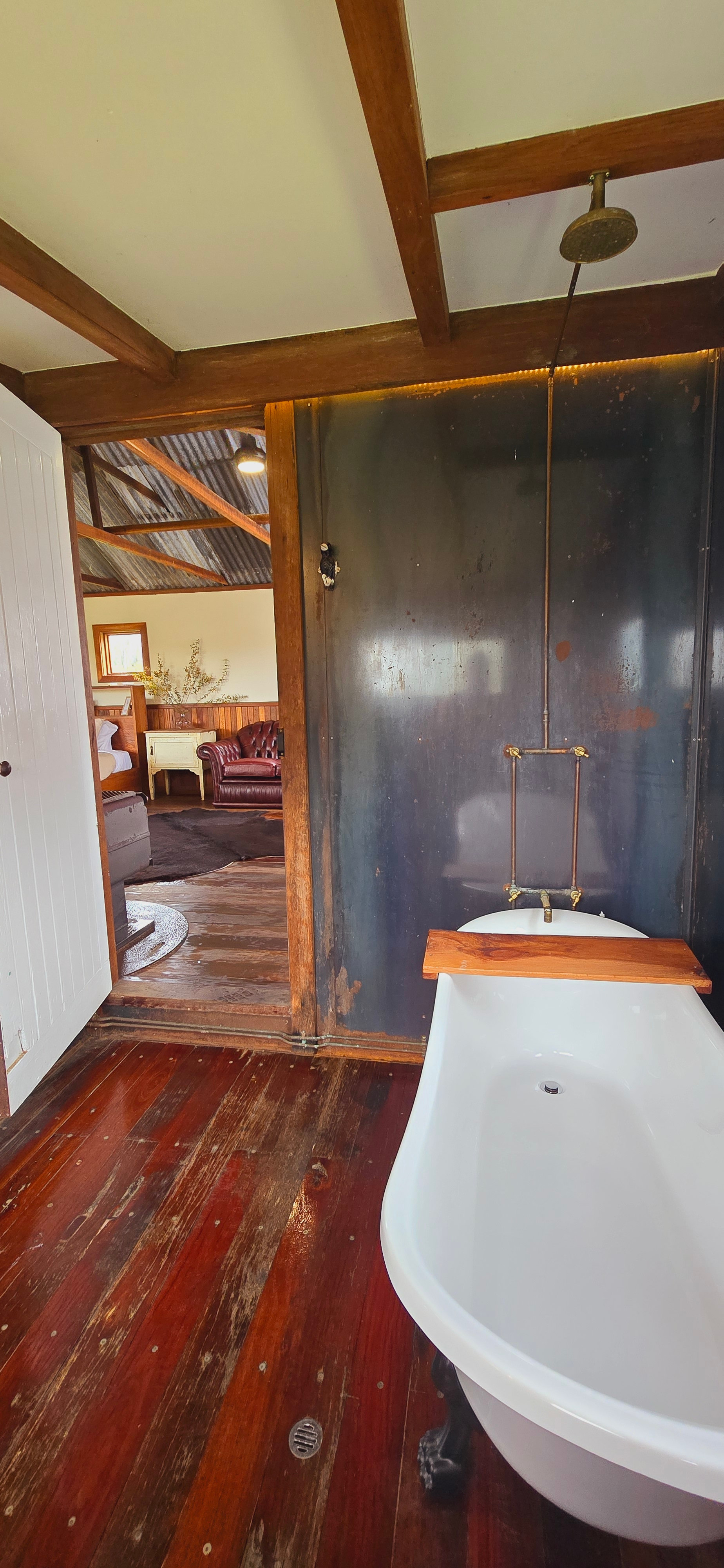 Brooman, on the Clyde River