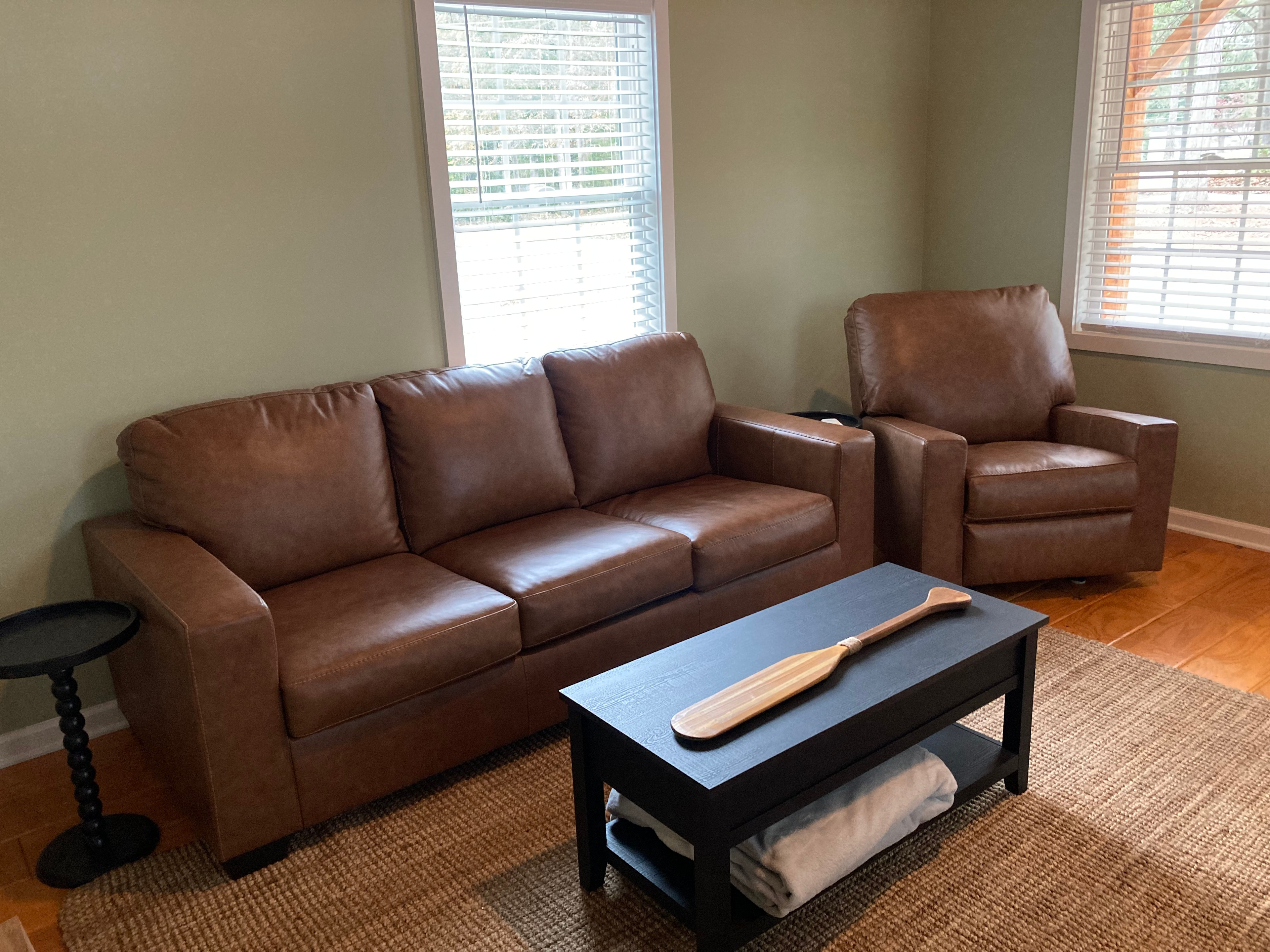 Broyles Landing Cottage