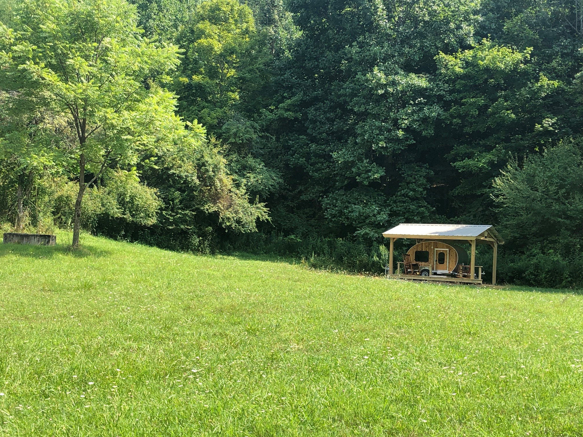 The Alterra Teardrop sits at the edge of meadow and mountain.