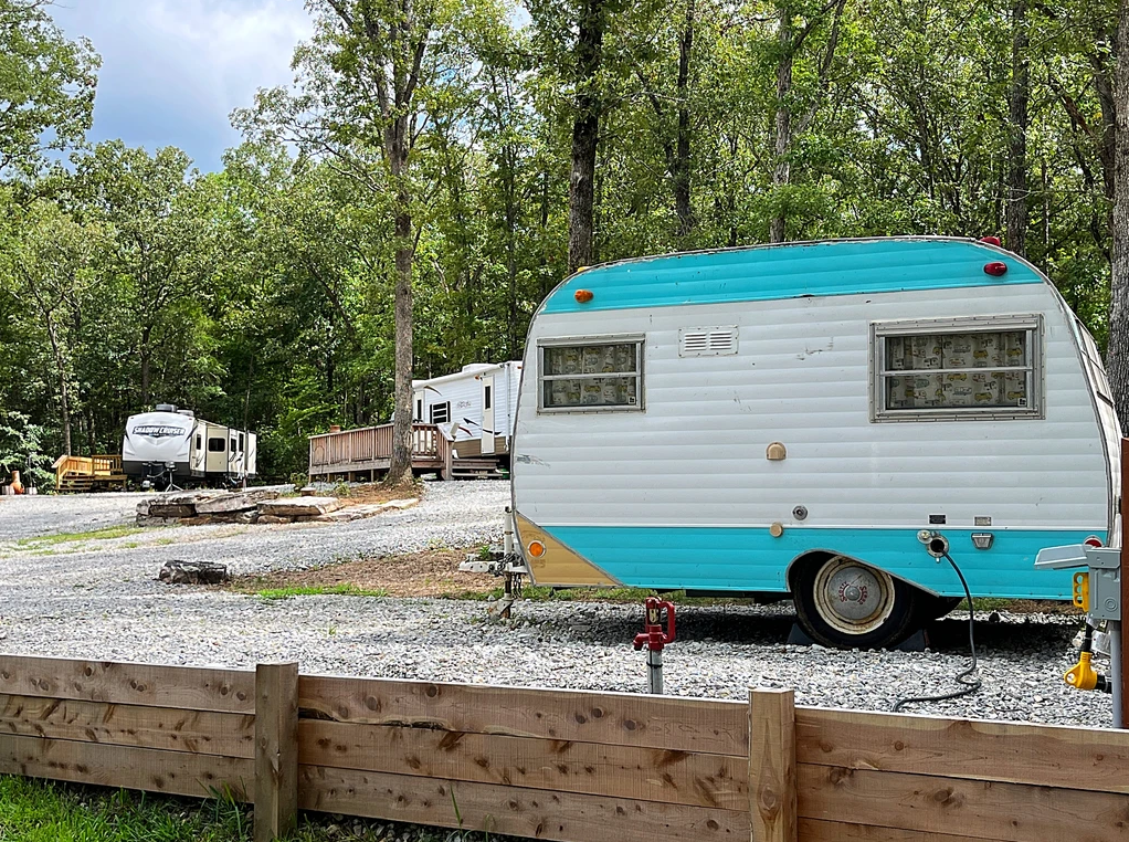 Mt Olive Mercantile & RV Park