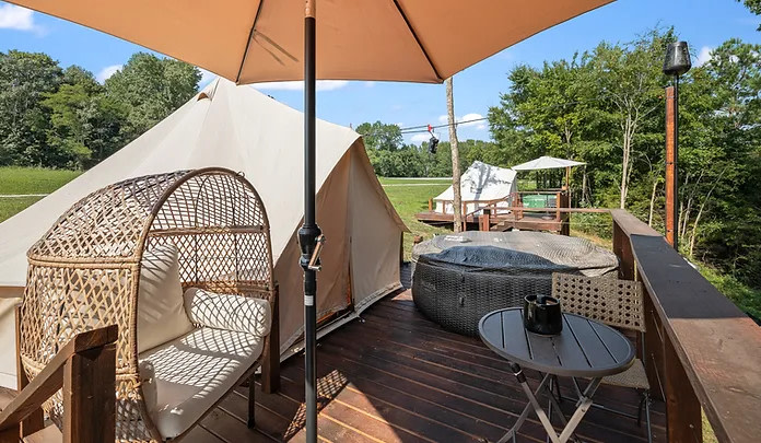Due West Hideaways