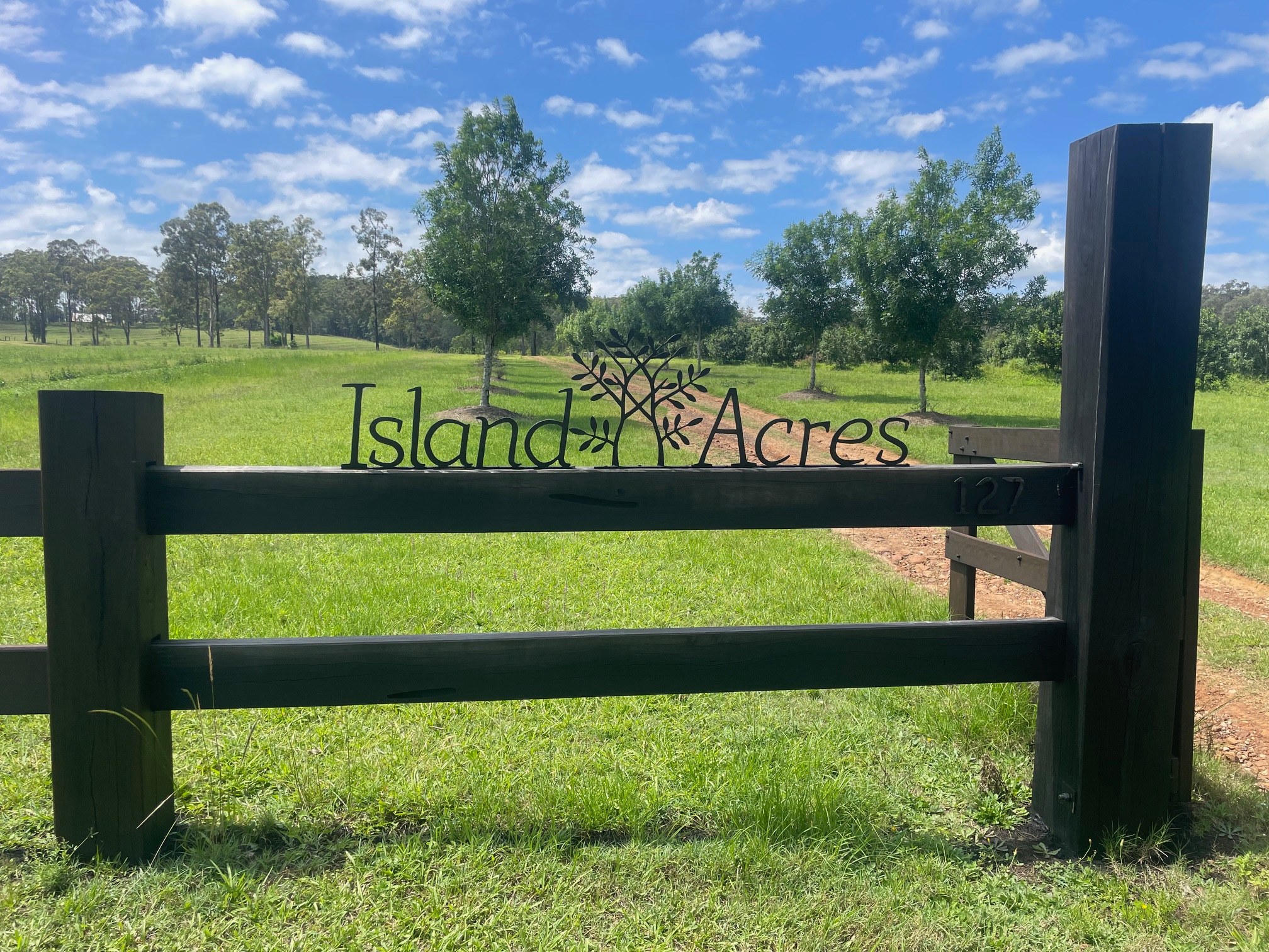 Island Acres