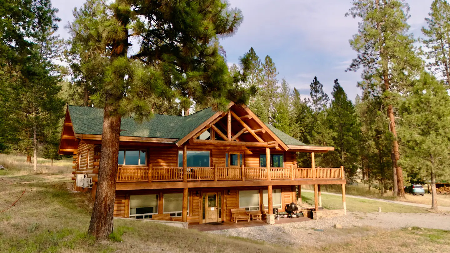 Montana Peaks Retreat