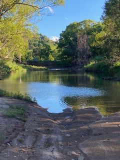 Lumeah By The Creek Near Waterfalls