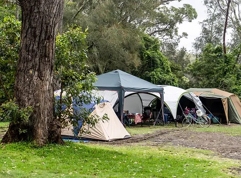 Lumeah By The Creek Near Waterfalls