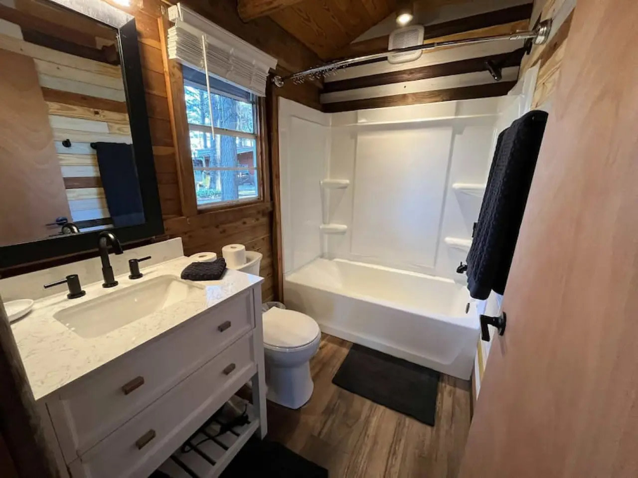 Mid Lake Campground on Toledo Bend