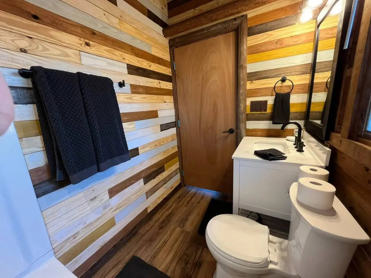 Mid Lake Campground on Toledo Bend