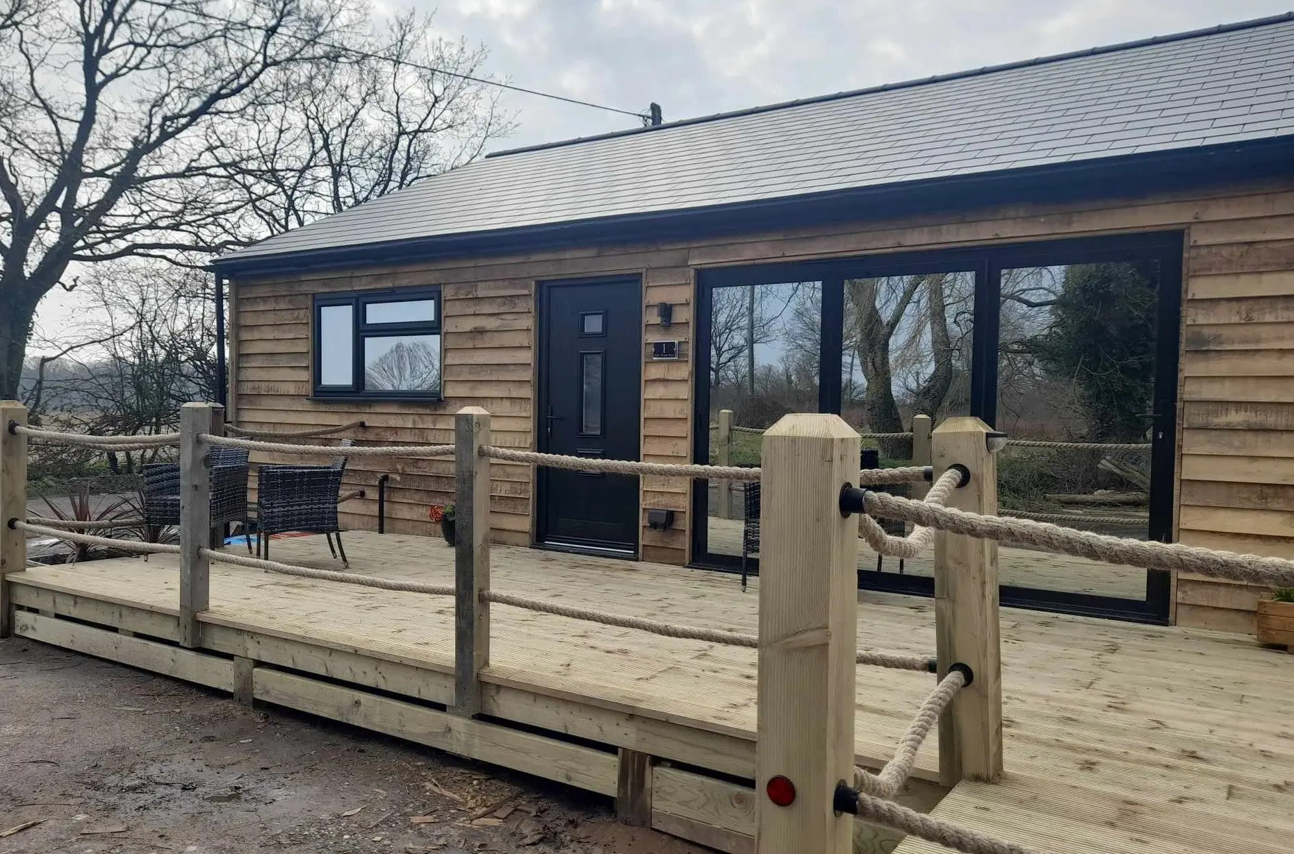 Setts Wood Camping and Glamping