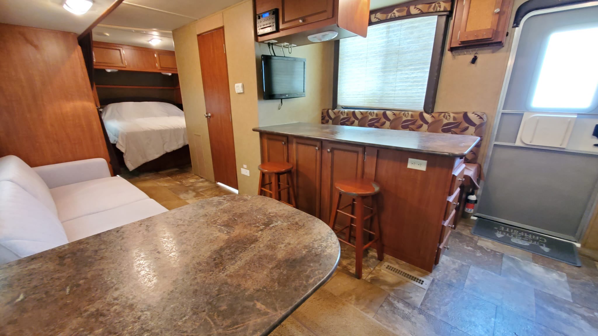 Economy Resort Bushnell On A Budget