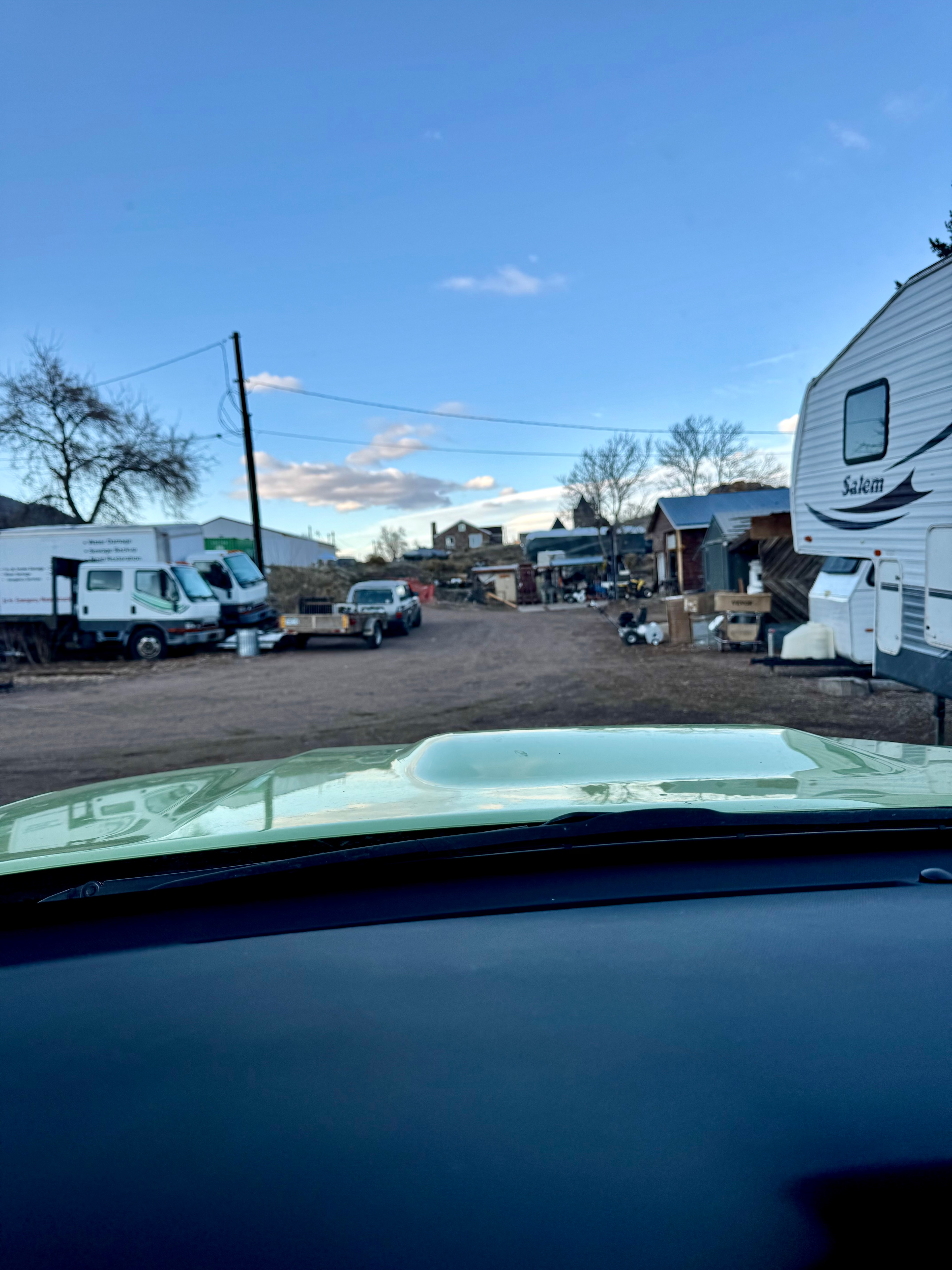 Red Rocks Glamping & RV Sites