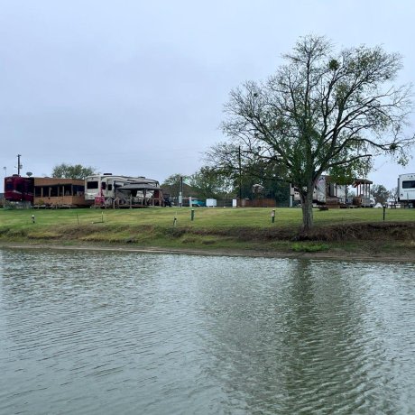 429 Marina and Resort