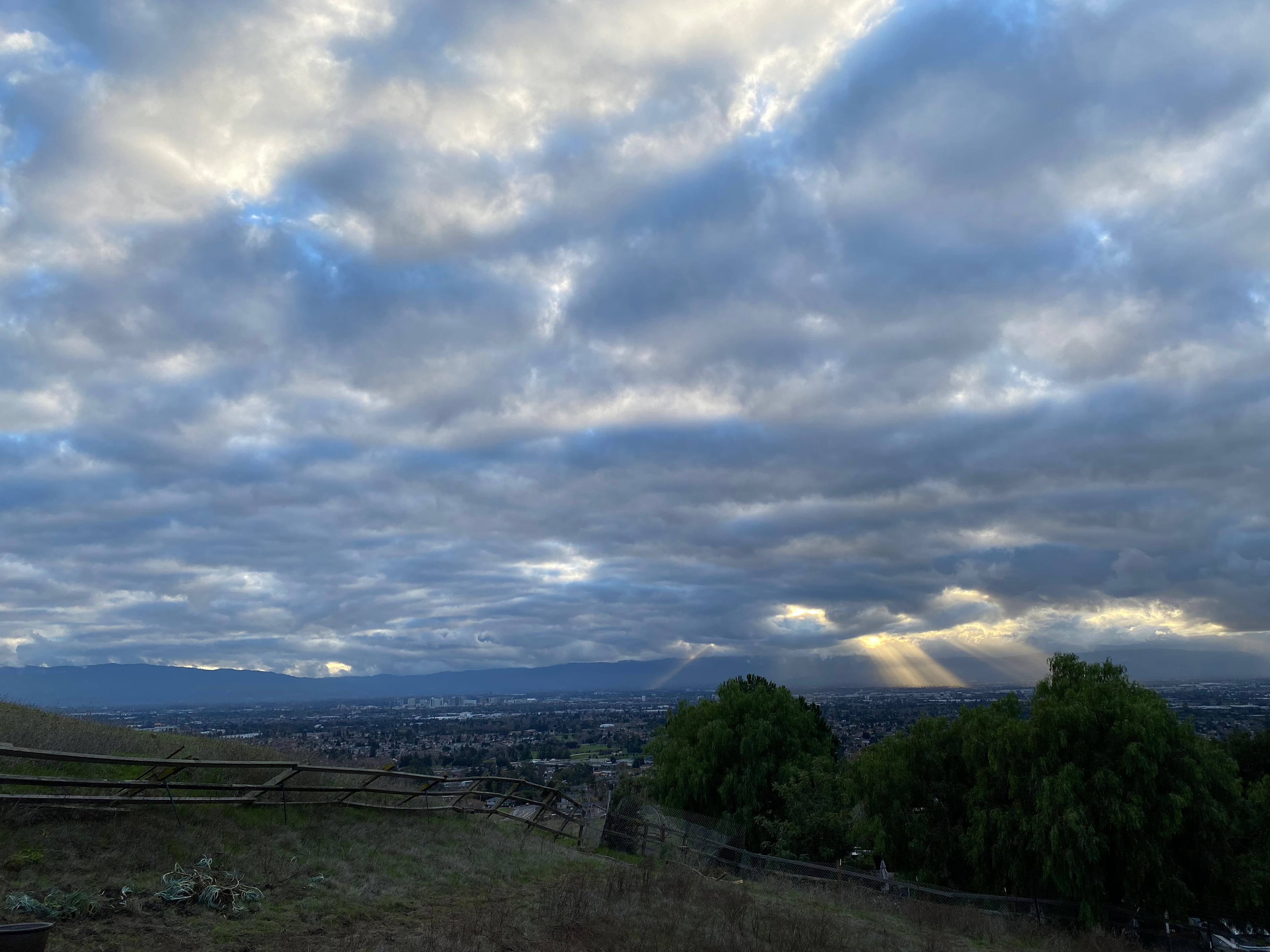 360 Moutain/City Views and Glamping