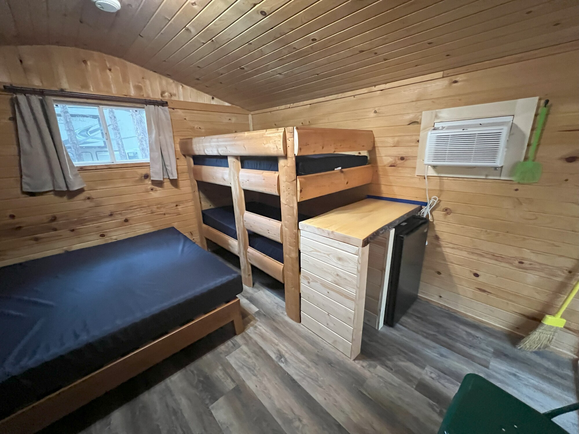 Dell Pines Campground