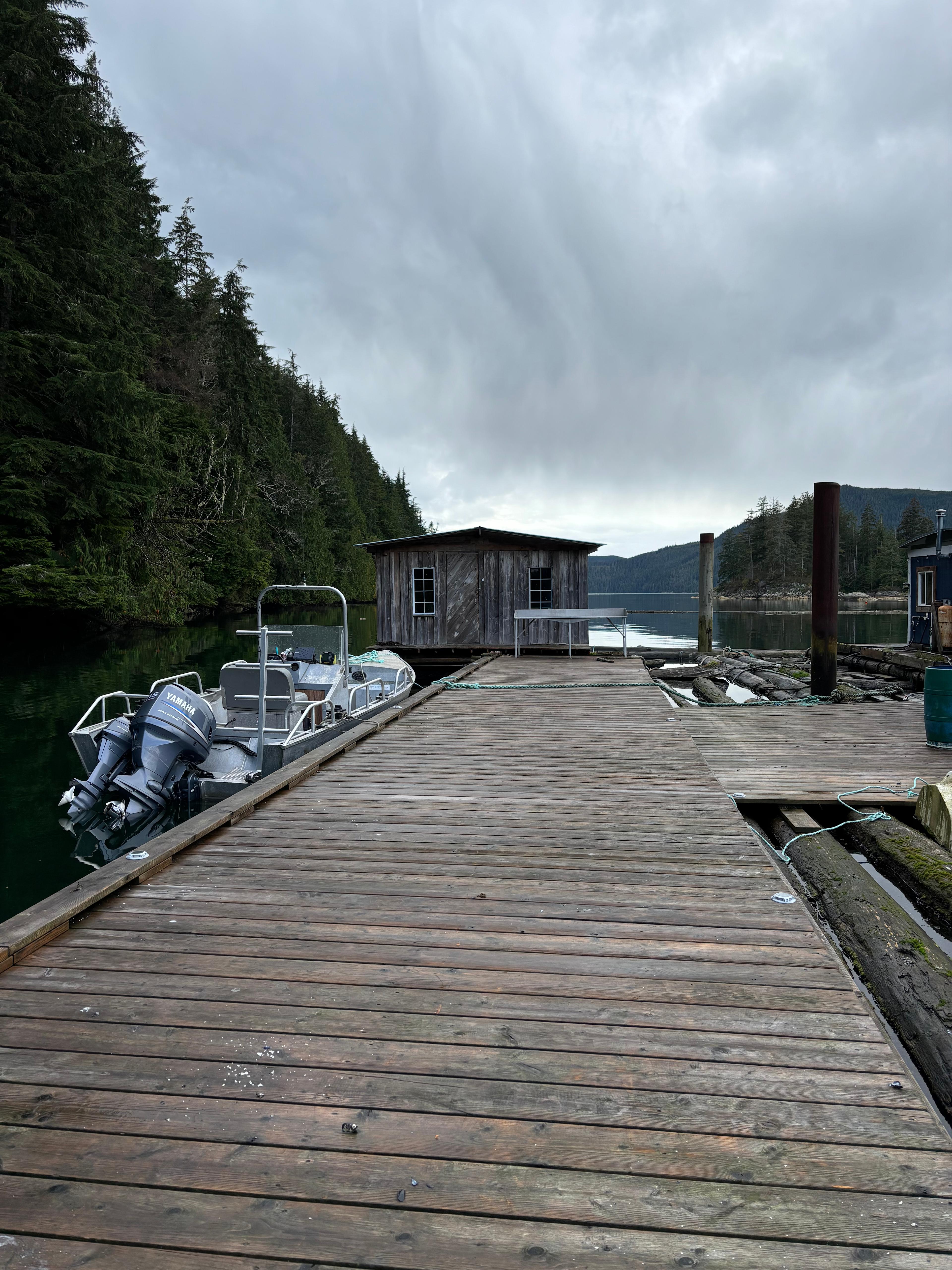 Fishy Pete’s Bones Bay Lodge
